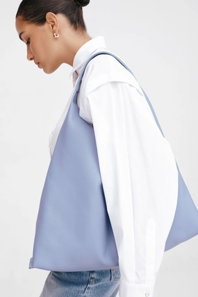 NonIrritating Seams Kelly Tote