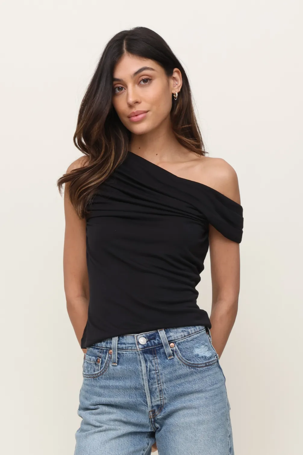casual top Antistatic Jenner Asymmetrical Top