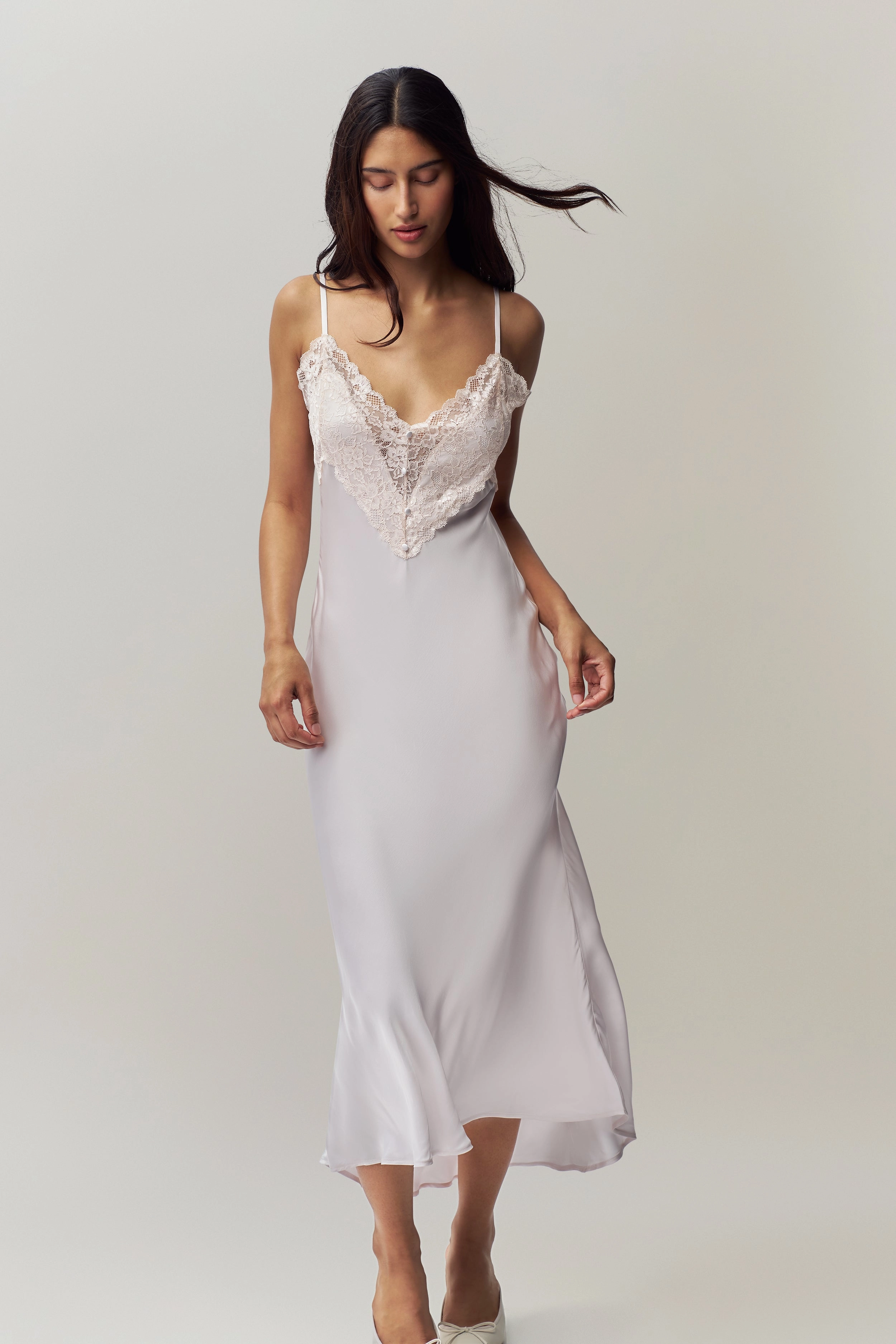 Relaxed Fit Sharp Motion Nova Slip Midi Dress