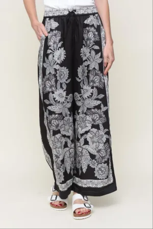 Durable Utility Non Irritating Seams Oasis High Waist Pant