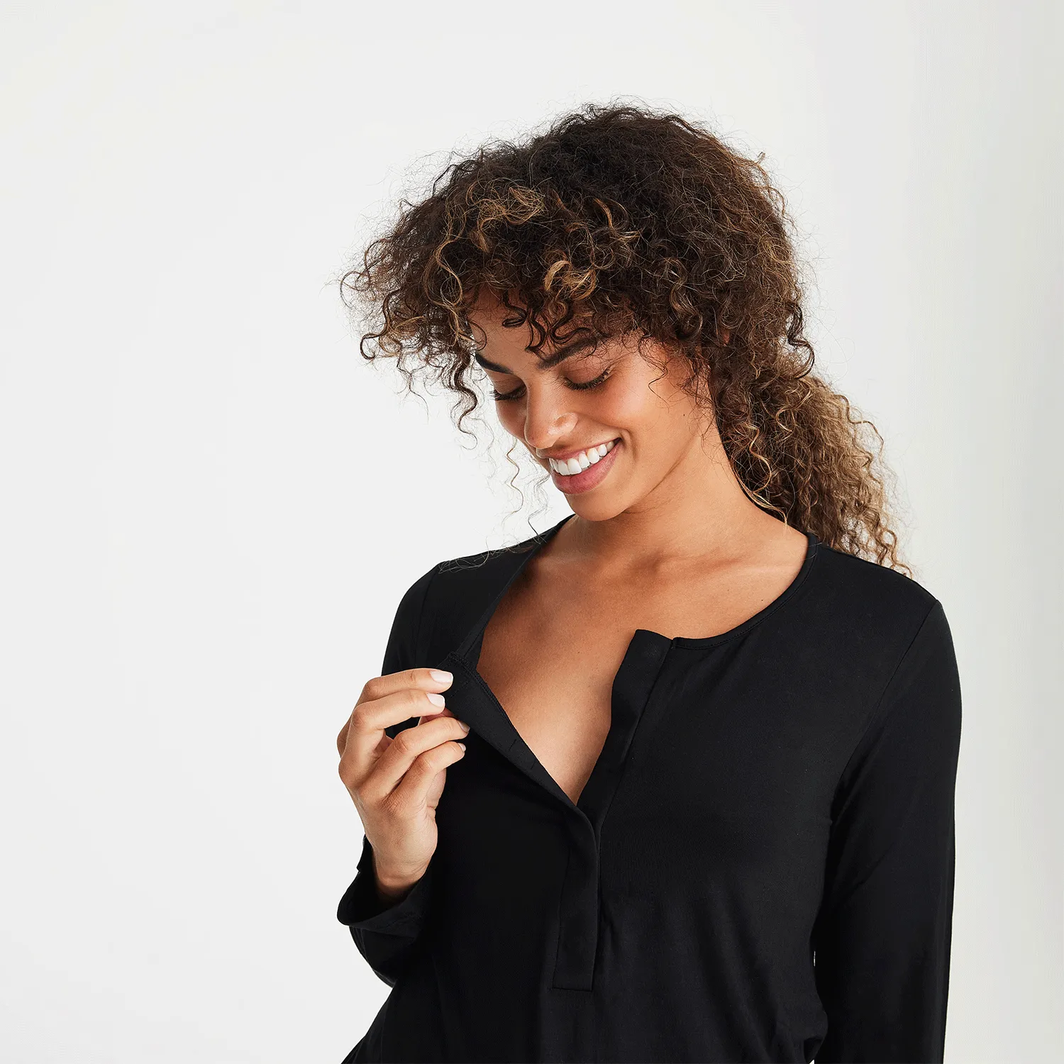 onyx modal magnetic nursing pajama set