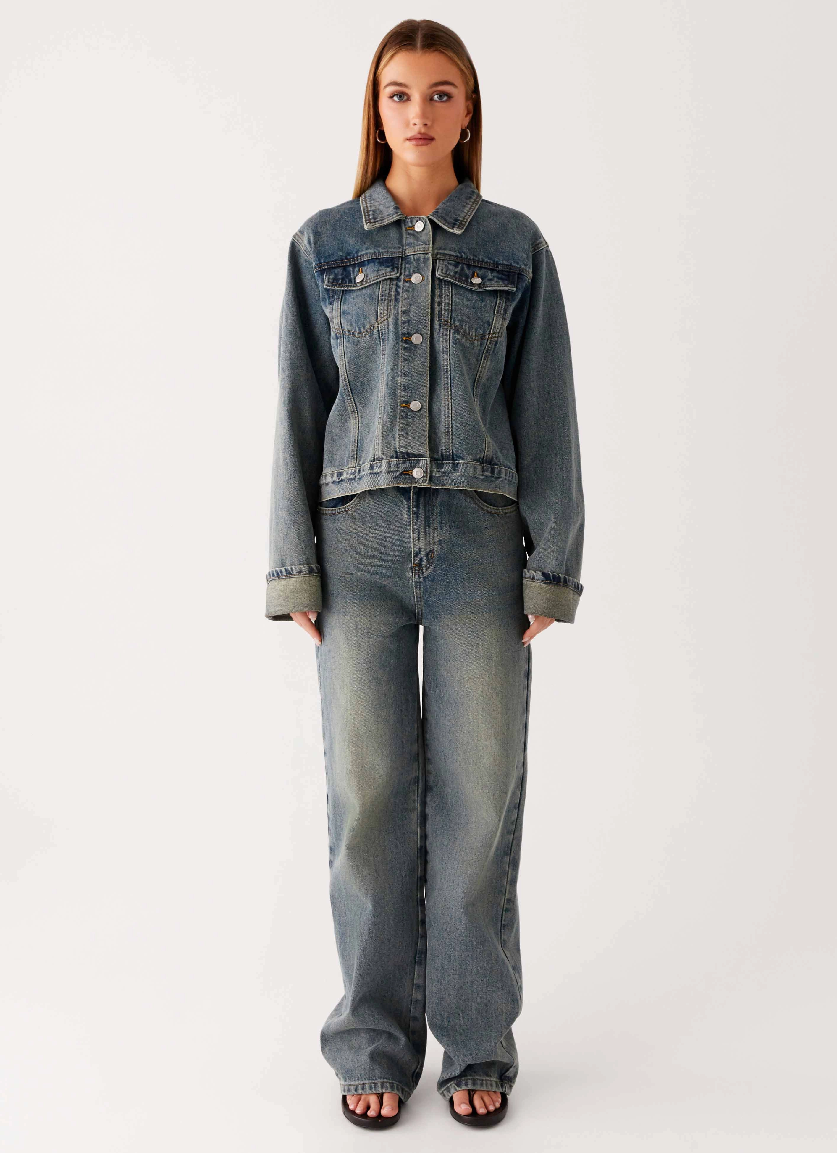 Relaxed Fit Waist Back Again Straight Leg Denim Jeans - Dirty Wash