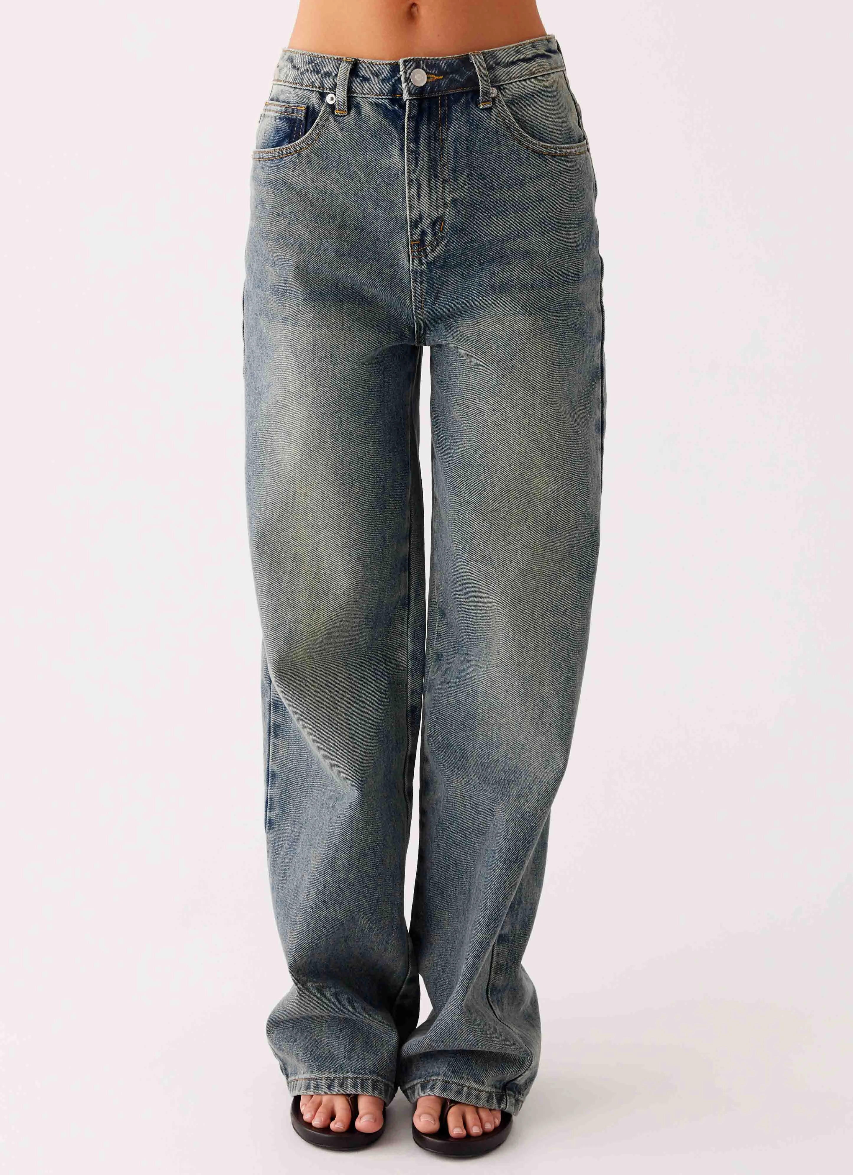 Easy Wearing Back Again Straight Leg Denim Jeans - Dirty Wash