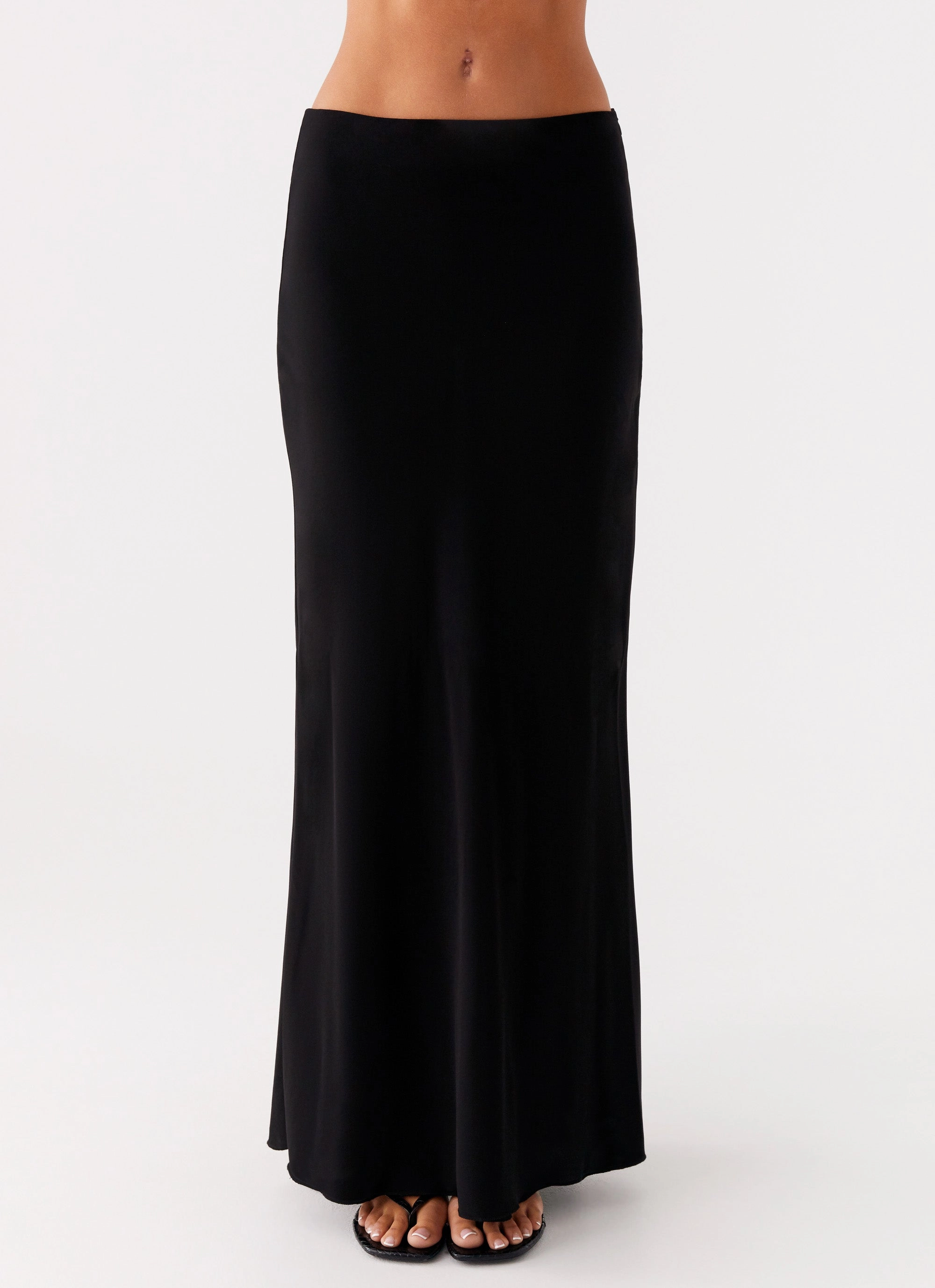 Michaella Chiffon Maxi Skirt - Black Knee Length Runway Inspired