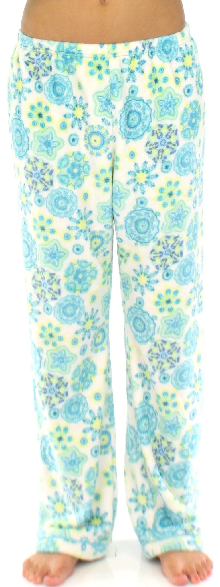 PajamaMania Women’s Fleece Long Sleeve Pajama Set