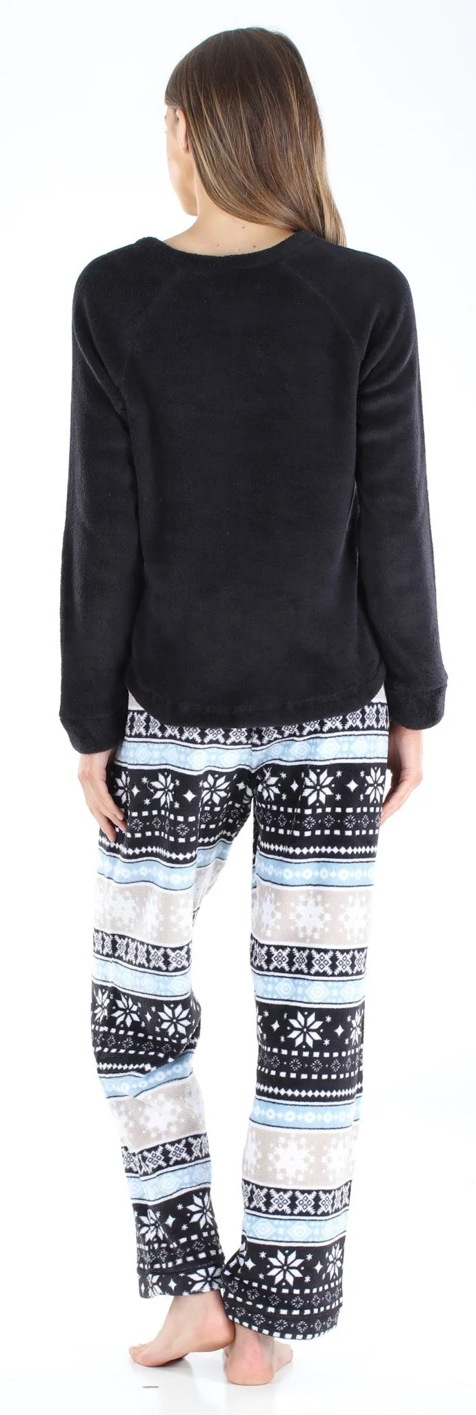 PajamaMania Women’s Fleece Long Sleeve Pajama Set