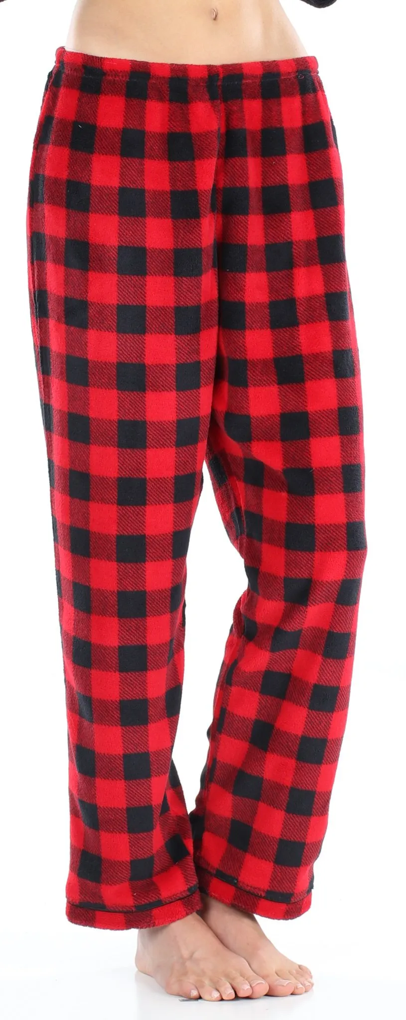 PajamaMania Women’s Fleece Long Sleeve Pajama Set