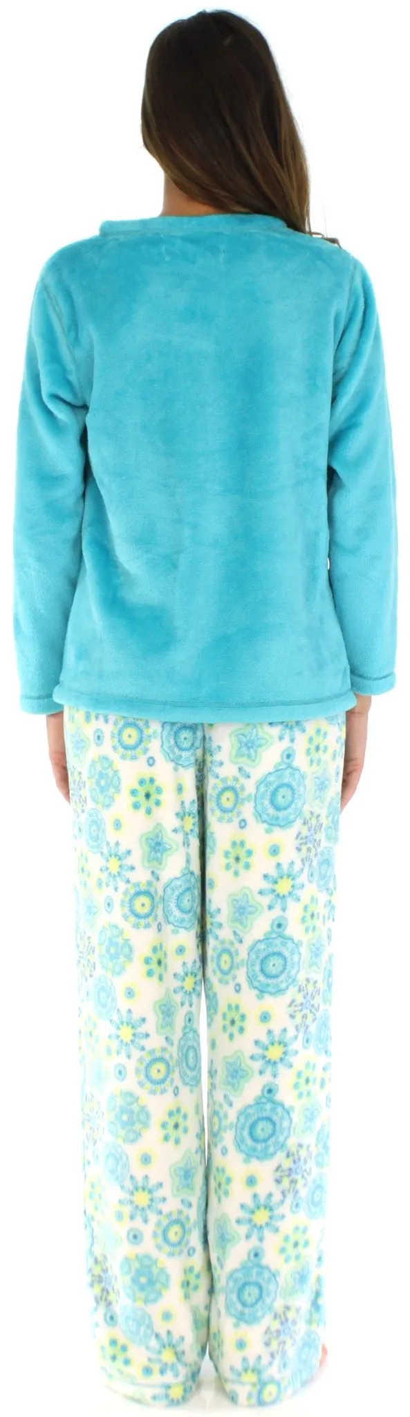 PajamaMania Women’s Fleece Long Sleeve Pajama Set