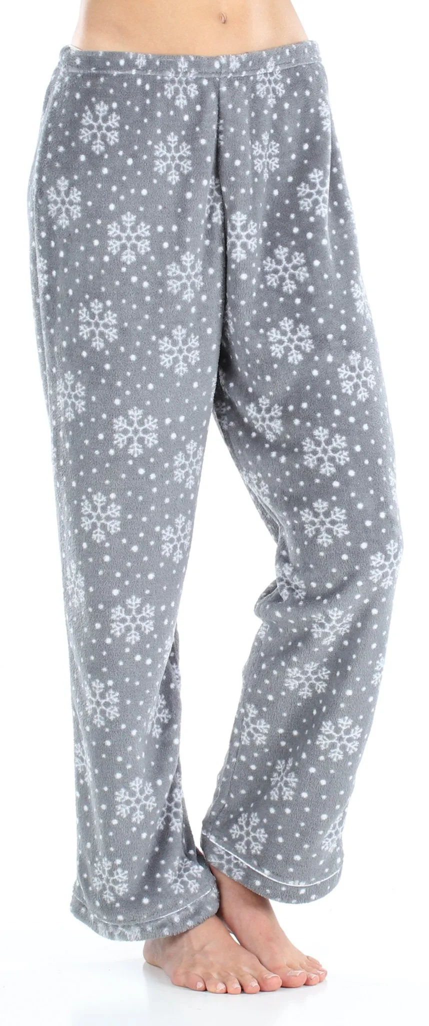 PajamaMania Women’s Fleece Long Sleeve Pajama Set