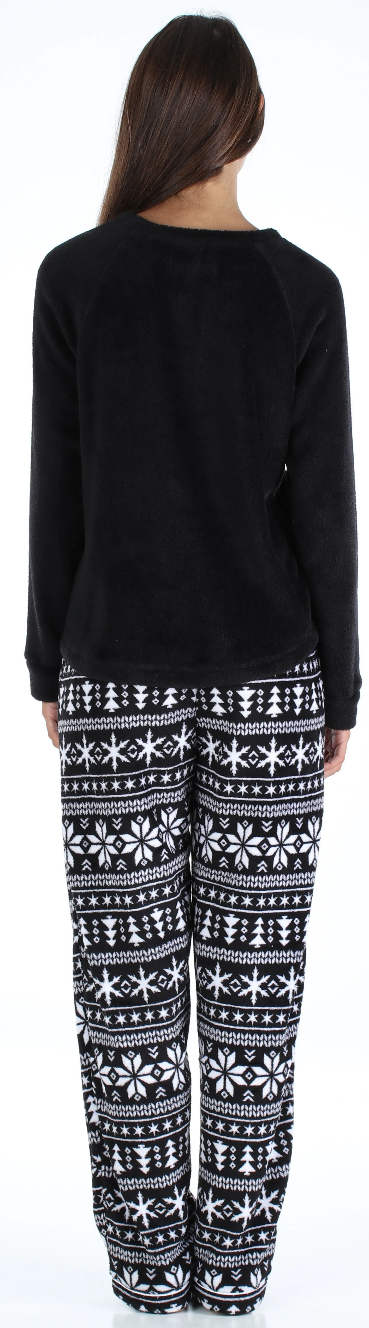 PajamaMania Women’s Fleece Long Sleeve Pajama Set