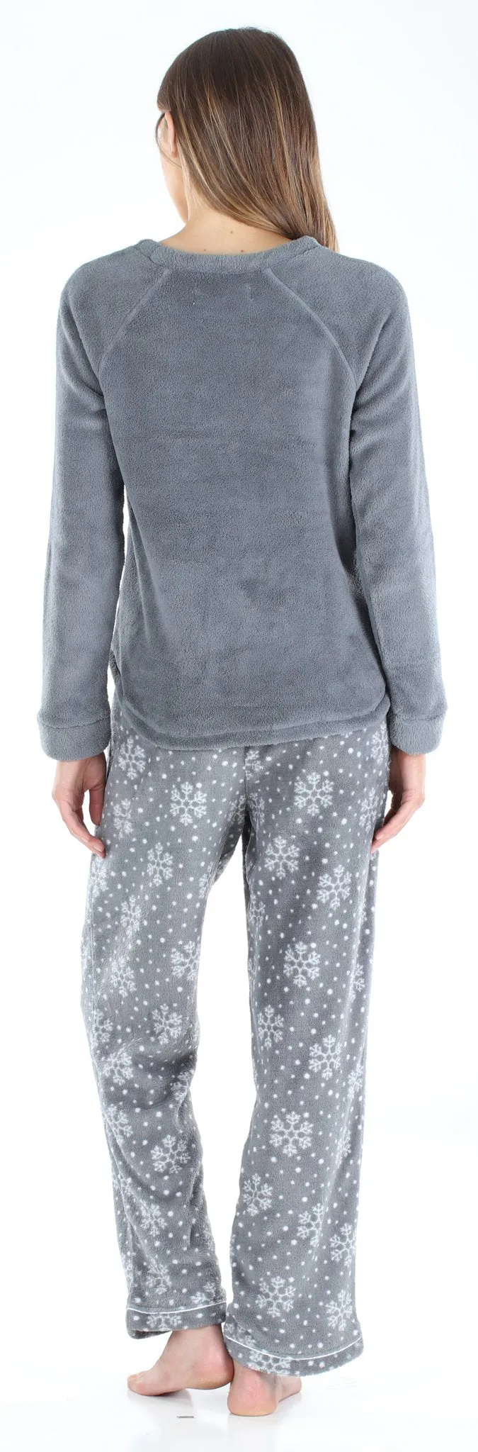 PajamaMania Women’s Fleece Long Sleeve Pajama Set