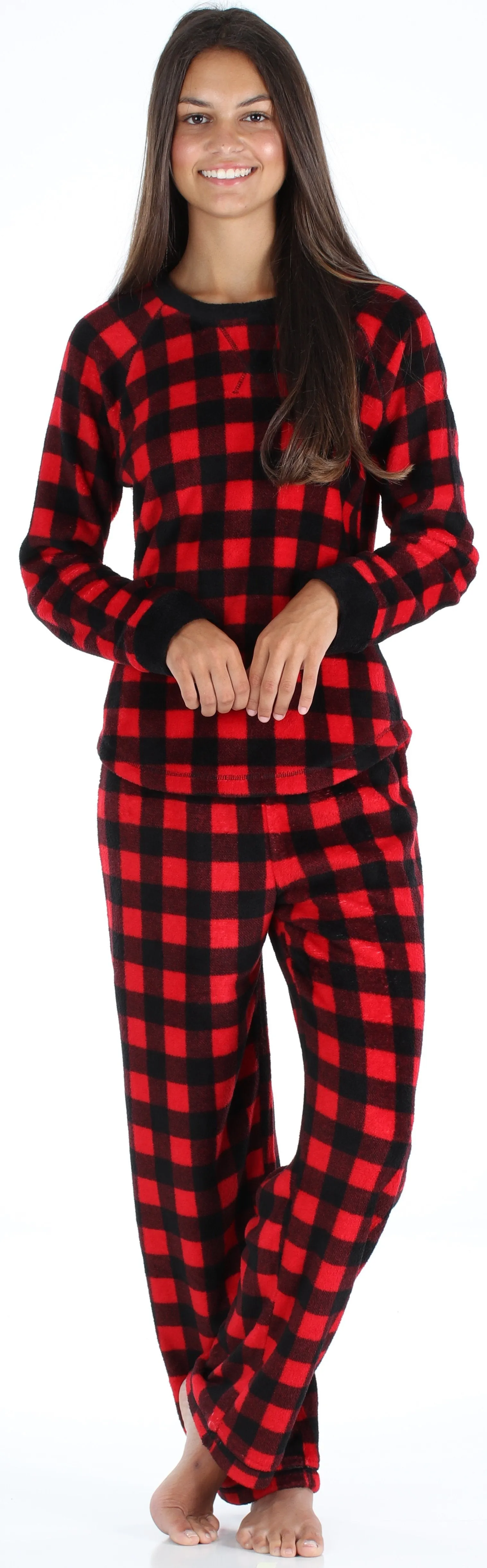 PajamaMania Women’s Fleece Long Sleeve Pajama Set