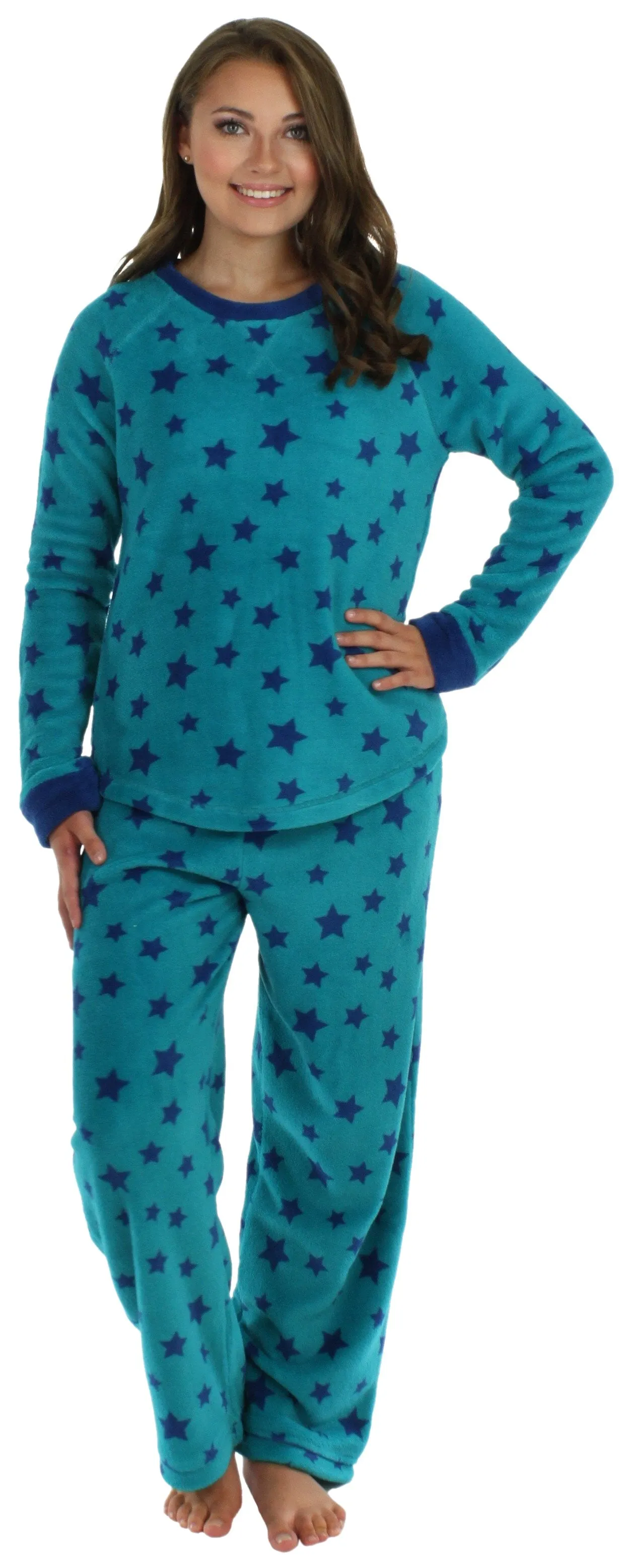 PajamaMania Women’s Fleece Long Sleeve Pajama Set