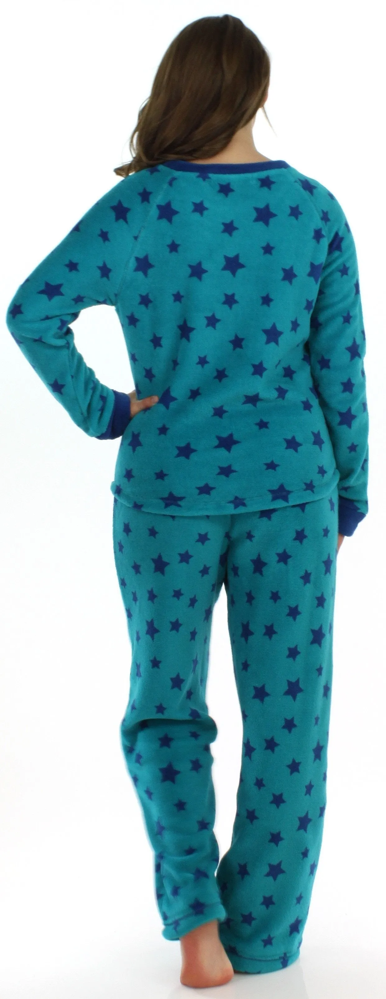 PajamaMania Women’s Fleece Long Sleeve Pajama Set