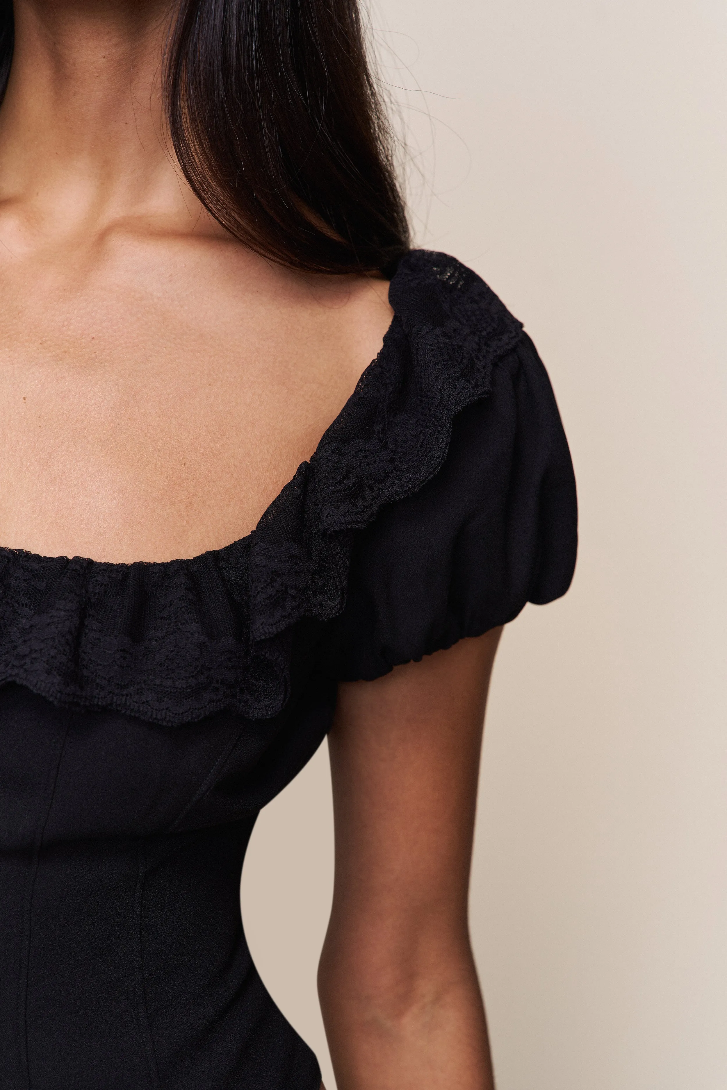 Contoured Side Panels Paloma Short Sleeve Top