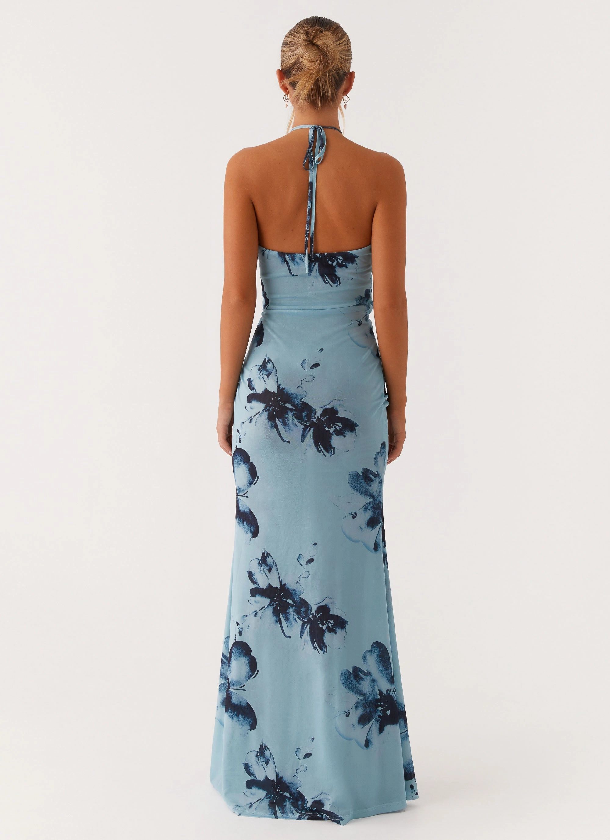 Antonia Maxi Dress - Black Blue Floral Flattering Look Wear Fitted Style
