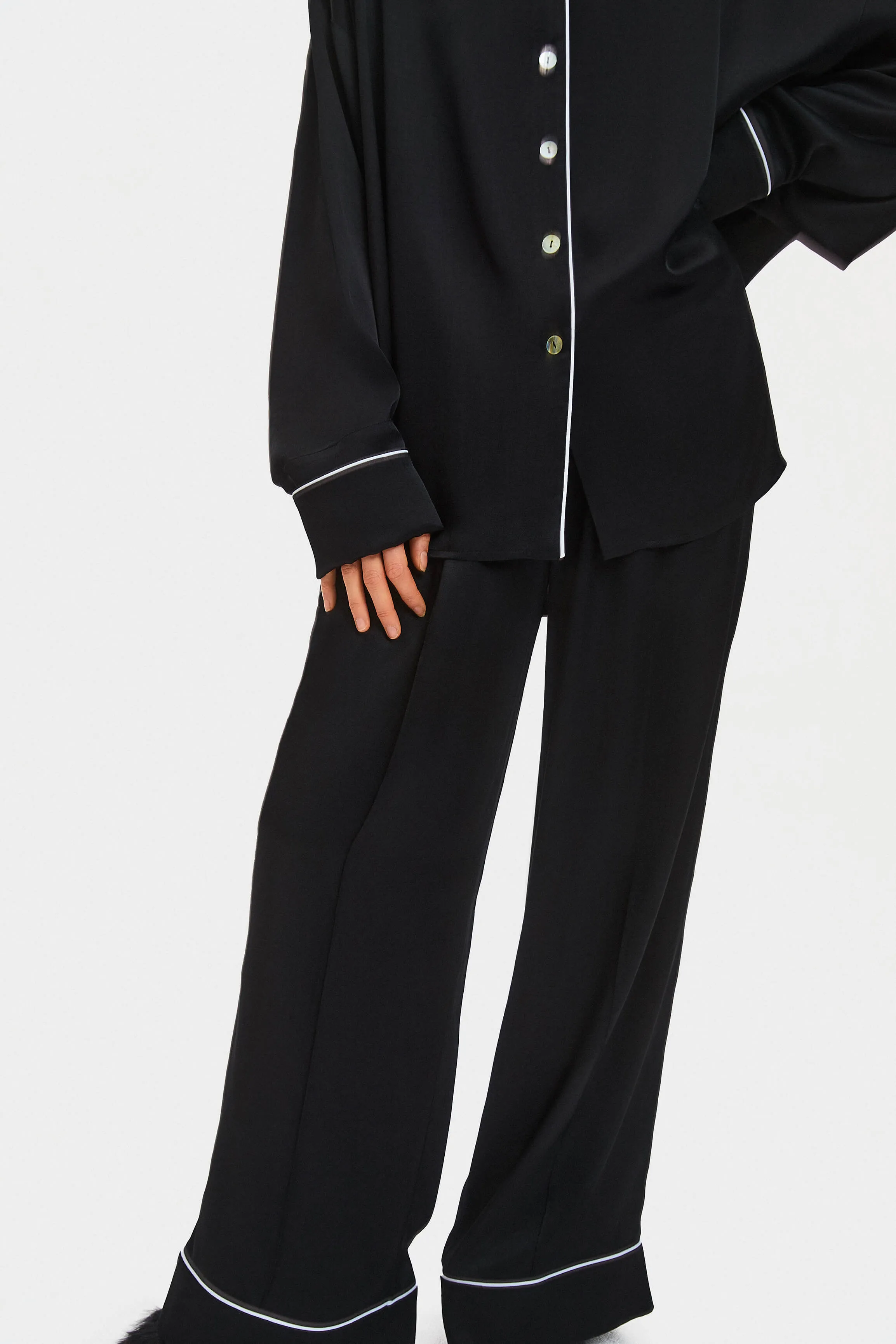 Pastelle Oversized Pants in Black