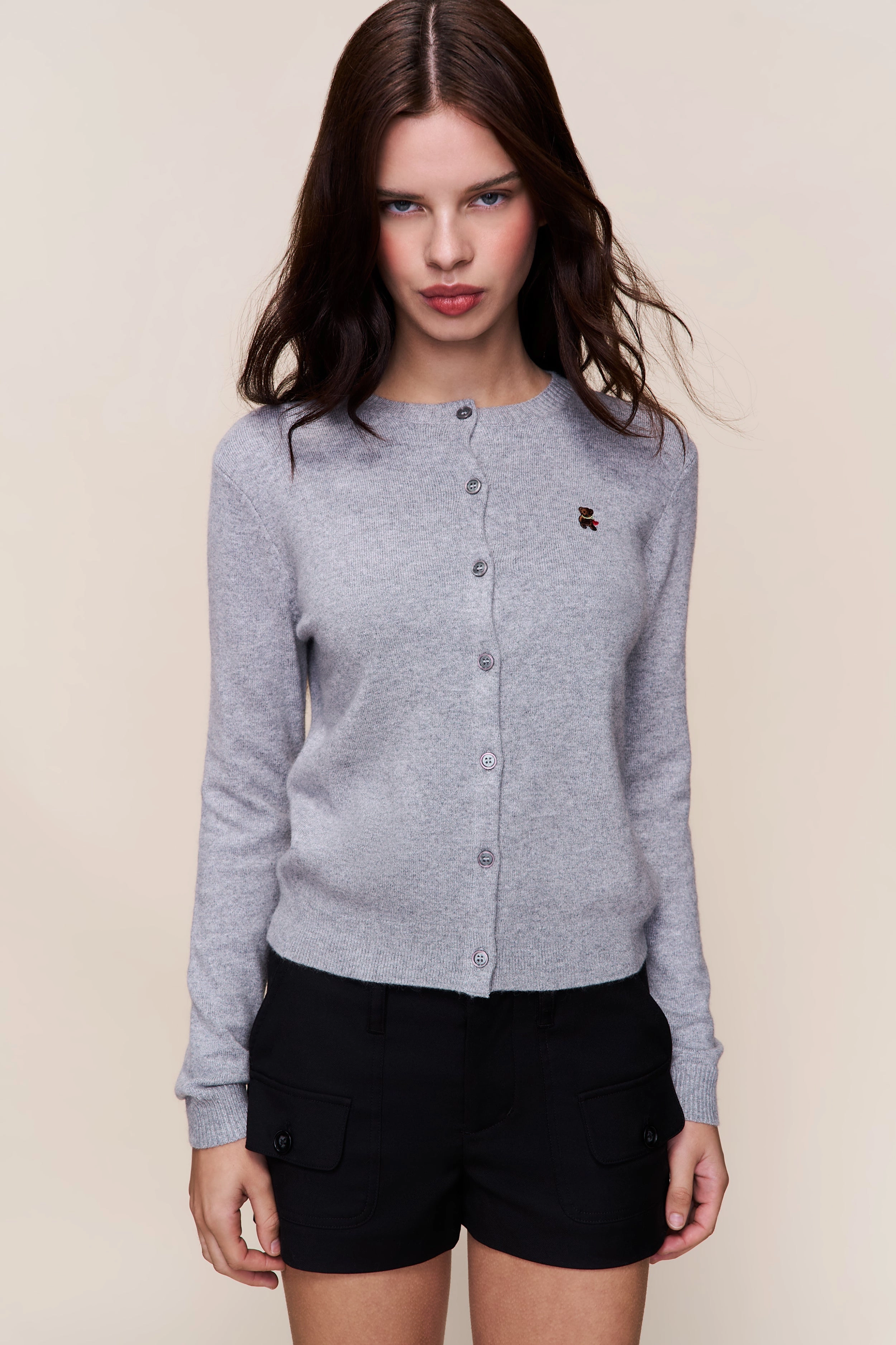Quick Action Fit Sneakers Penelope Patch Pocket Short