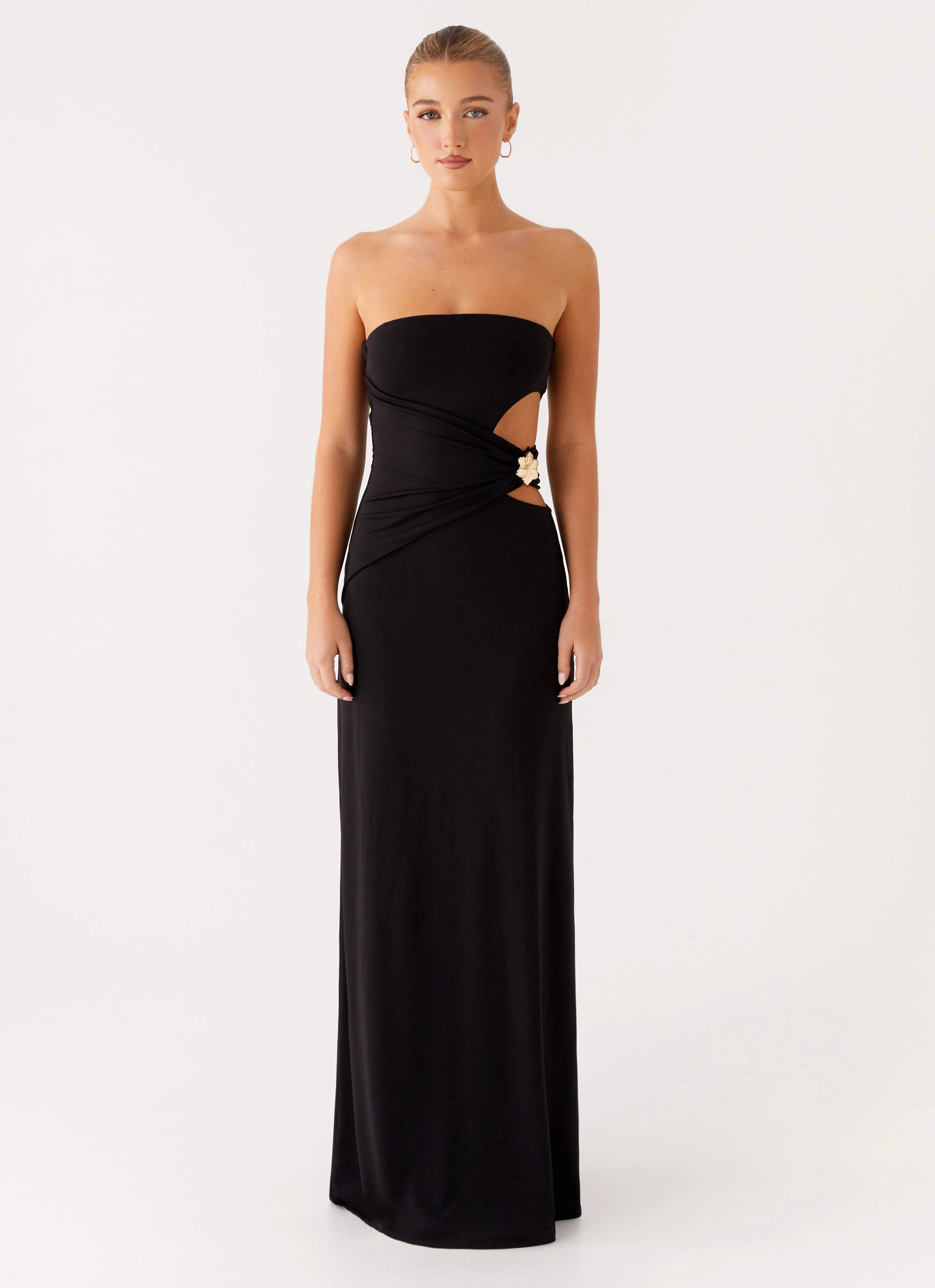 Anetta Maxi Dress - Black Chic and Stylish Fall Inspired