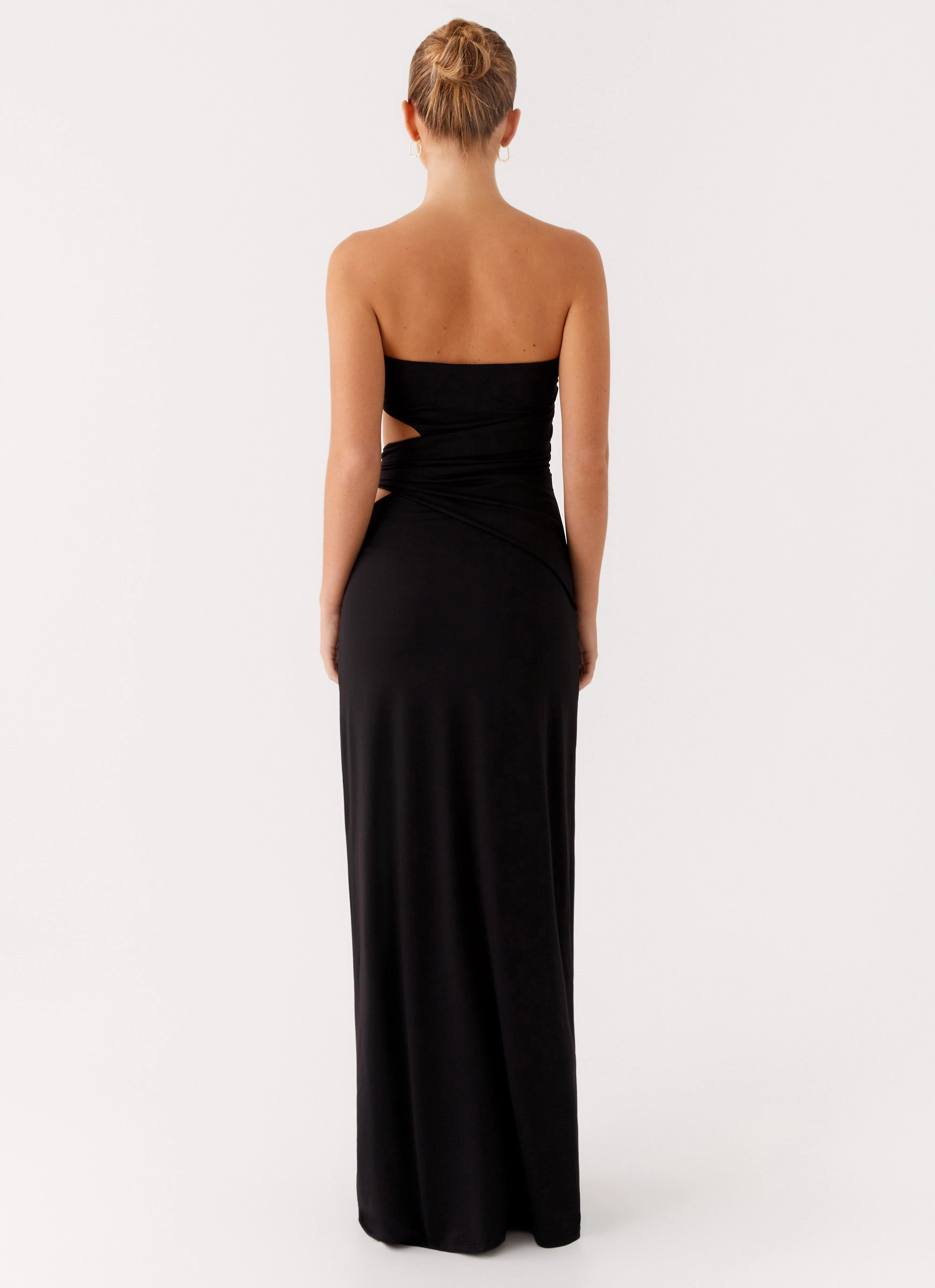 Anetta Maxi Dress - Black Farm Scene