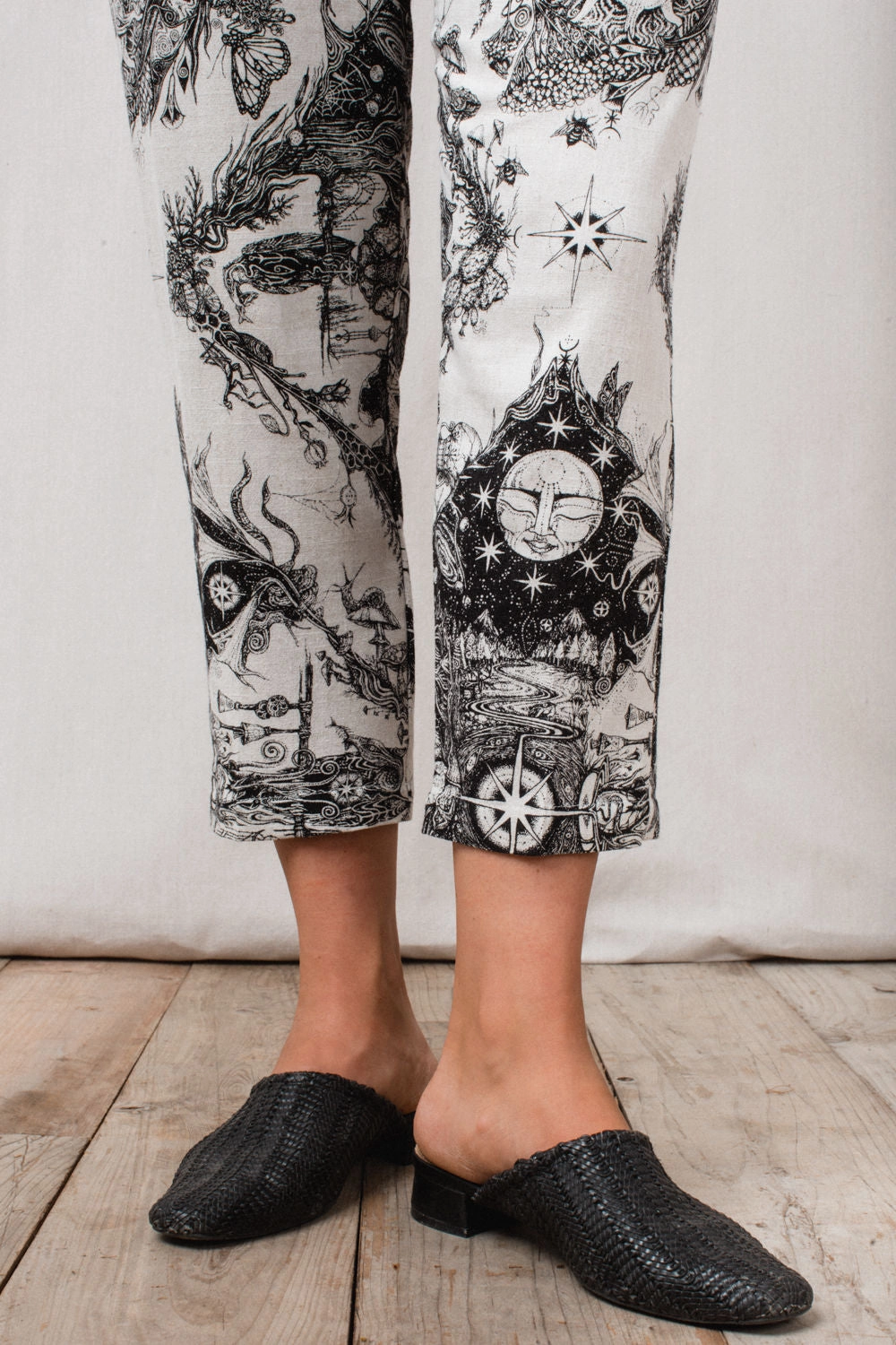 Slim Waist Heat Control Perfect Pant 2.0 in Earth Worship Linen