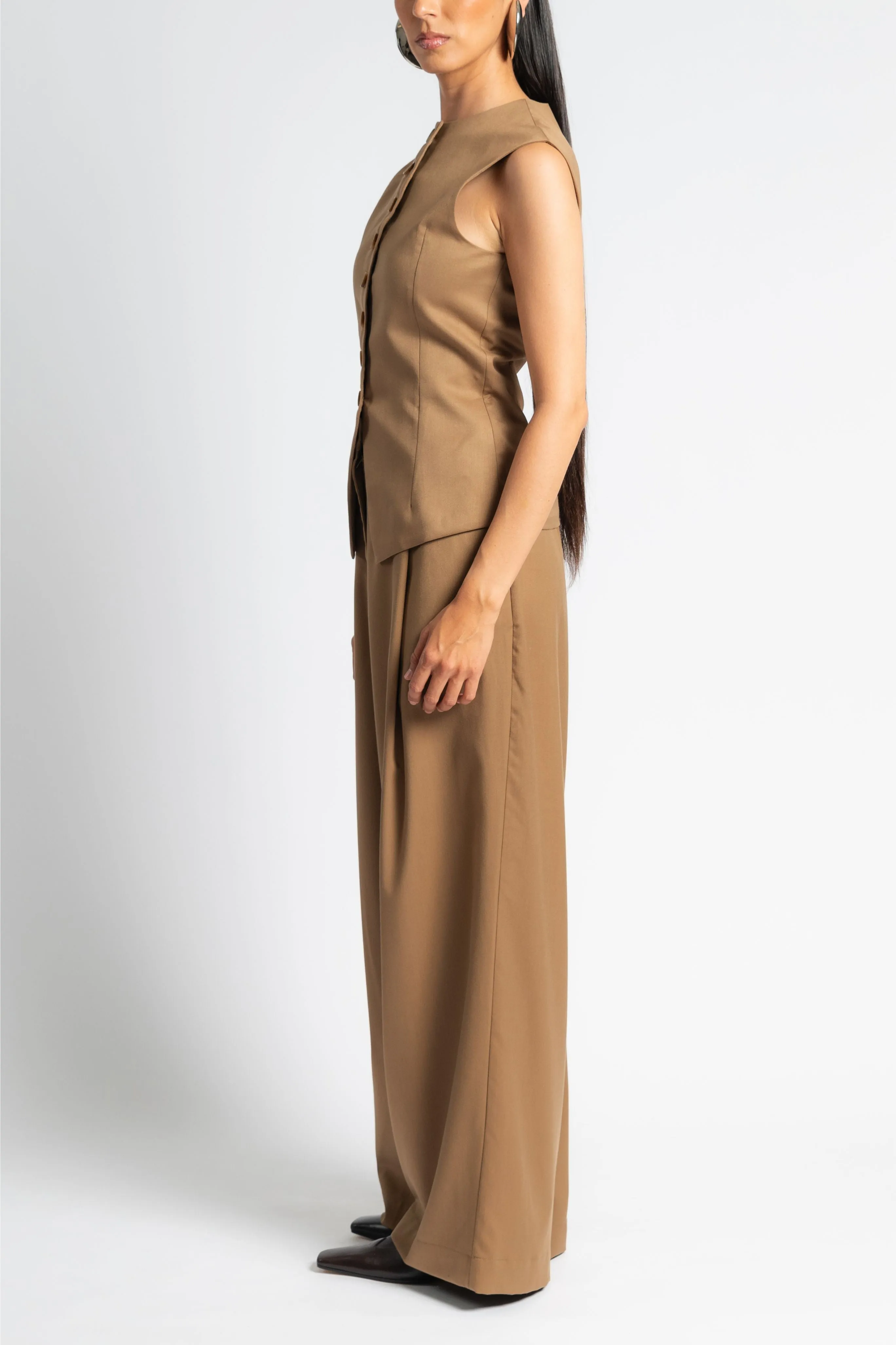 snag resistant Wide Leg Pleated Trouser