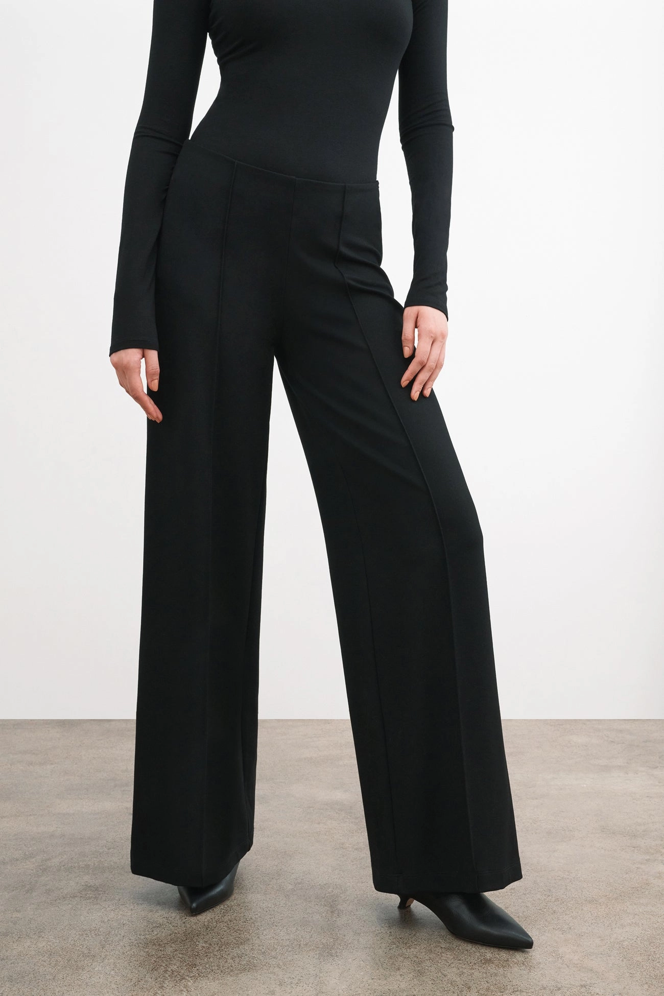 Petite Gina Pants Fray Resistant Edges Airy Mesh Lining