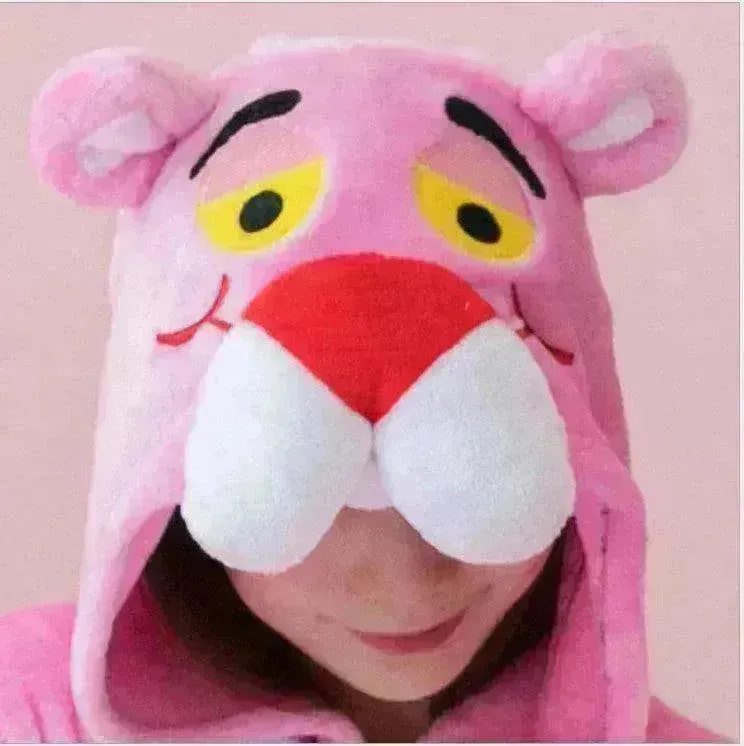 Pink cartoon one-piece pajamas