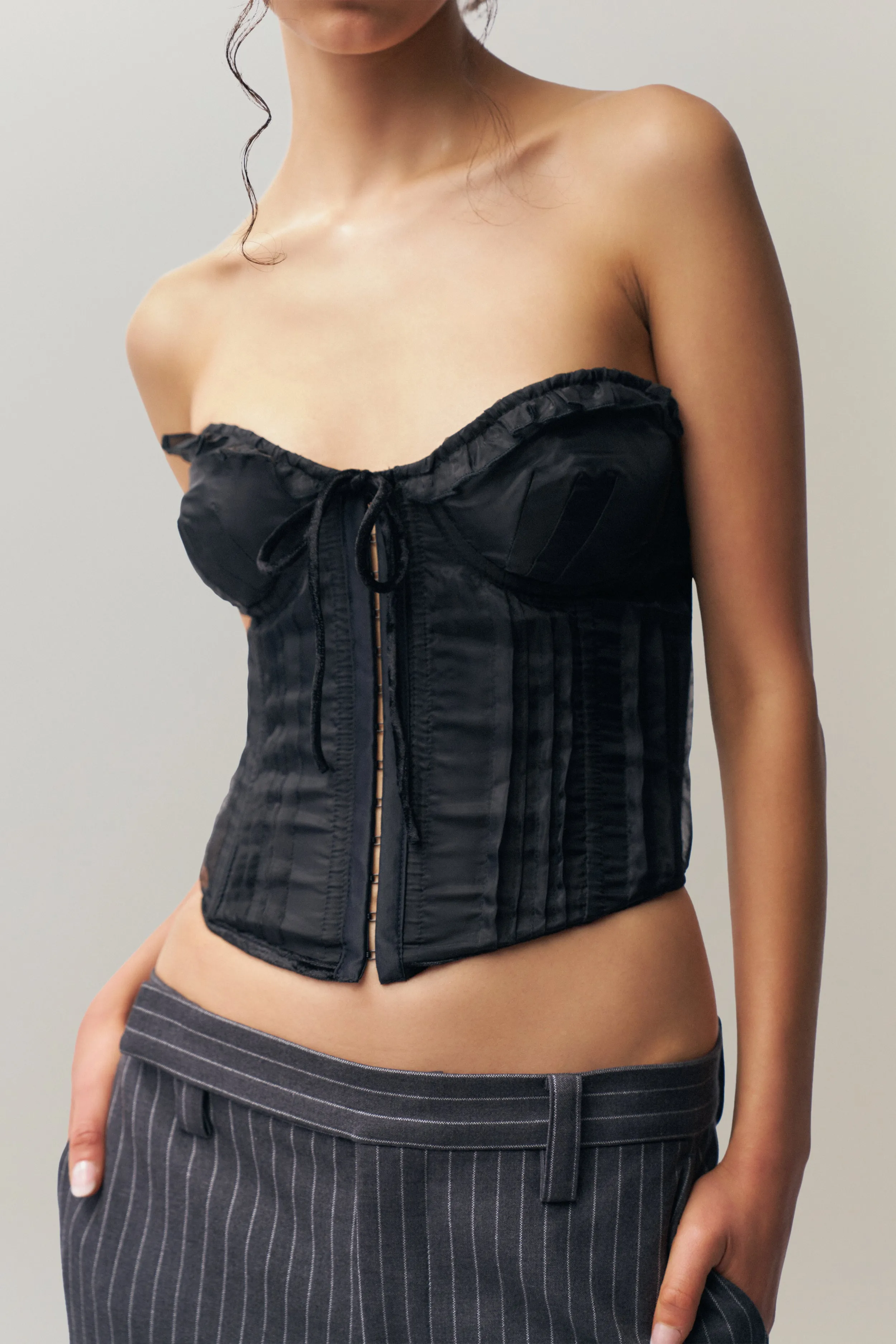 Pintuck Corset Moisture Control Lining