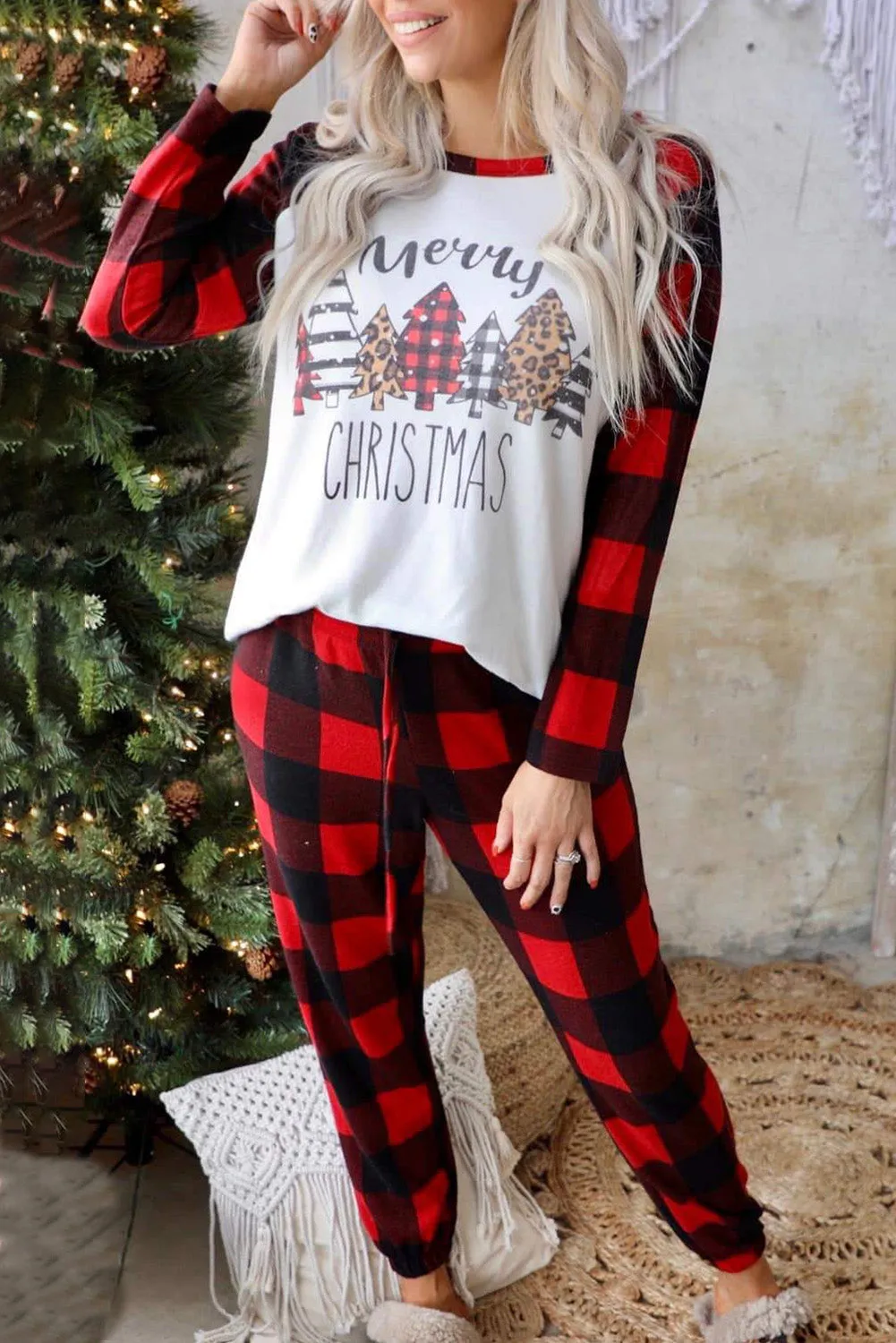 Plaid Merry Christmas Graphic Loungewear Set