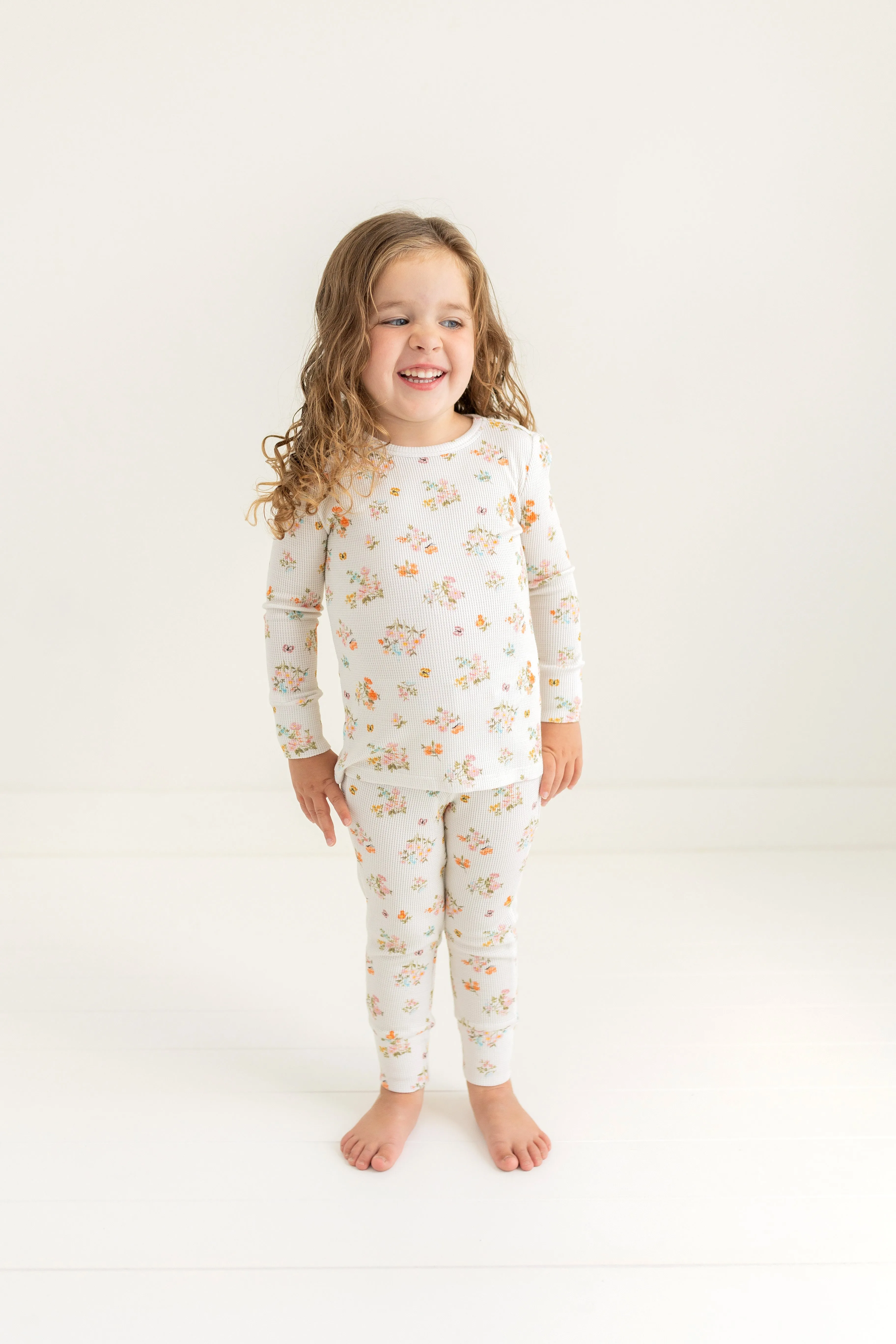 Posh Peanut Basic Long Sleeve Girls Loungewear Pajama & Pants in Clemence