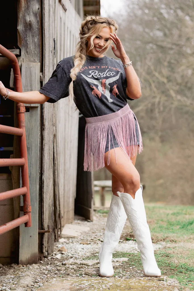 MultiLayer Stitching MeshLining Ain't My First Rodeo Graphic Tee