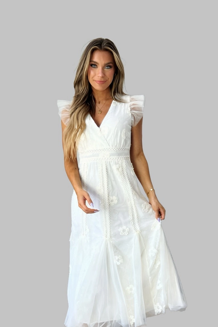 Event Glow Sheer Light Stirling Floral Embroidered Midi Dress