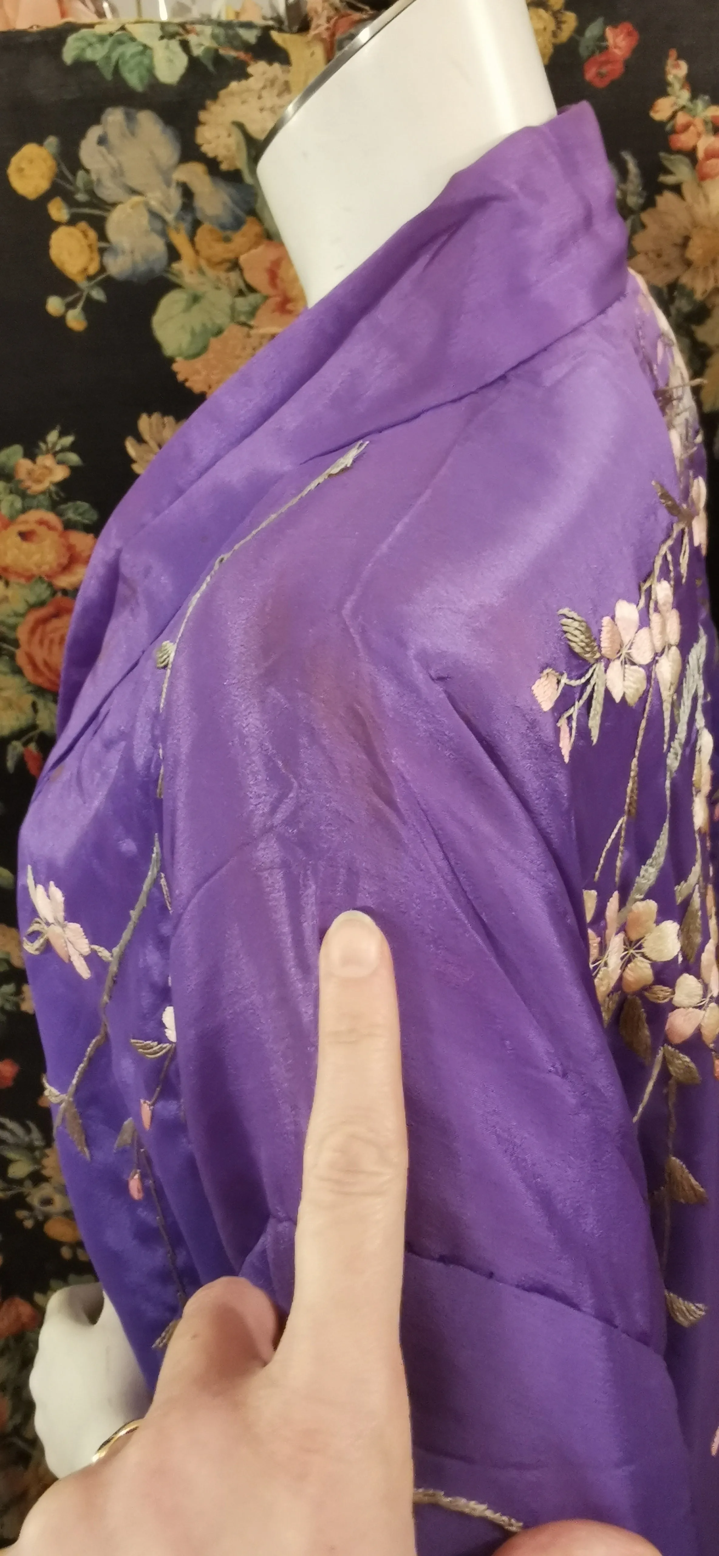 Purple embroidered kimono