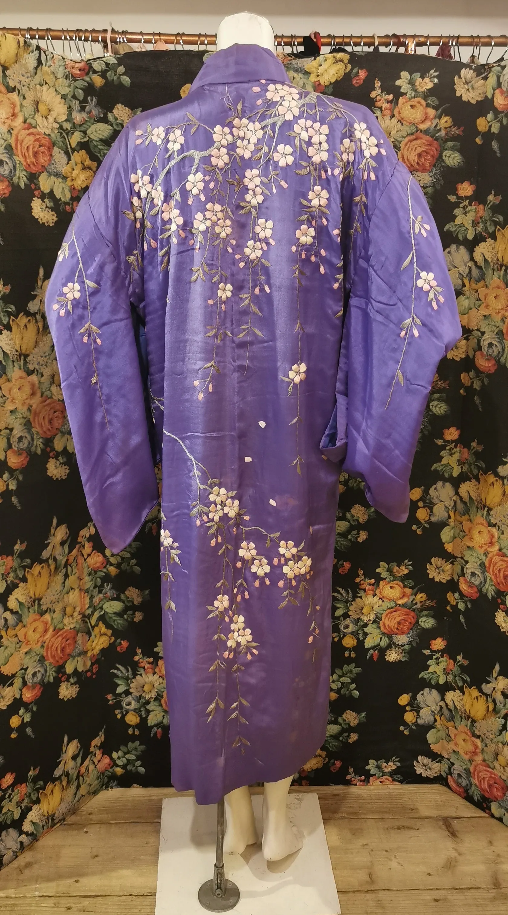 Purple embroidered kimono