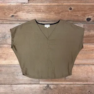 Airflow Weave Pattern Dolman Top in Olive Raw Silk