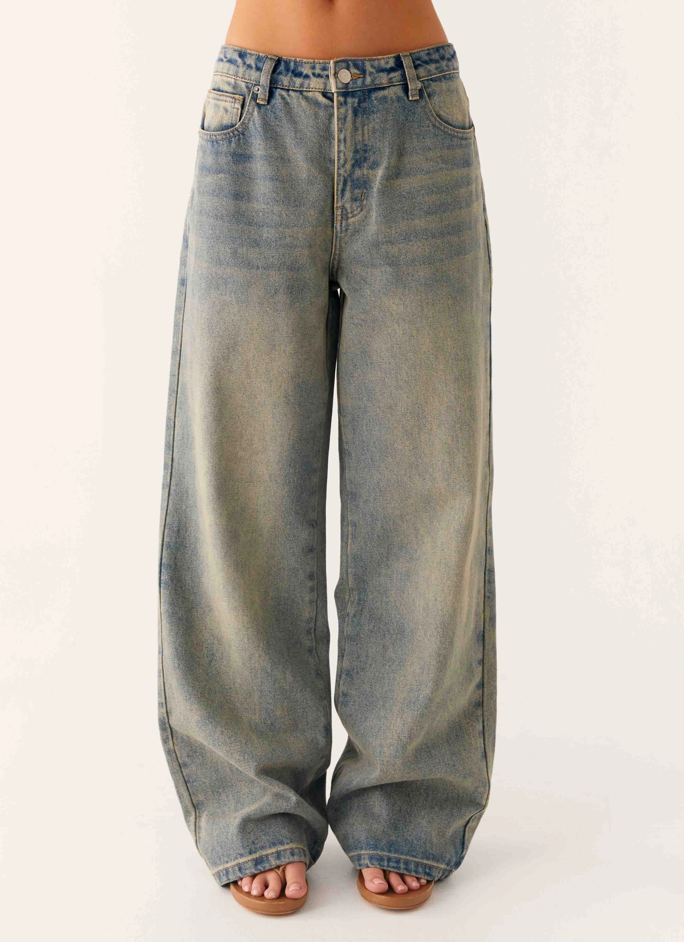 Keanna Low Rise Denim Jeans - Dirty Wash Sophisticated Look