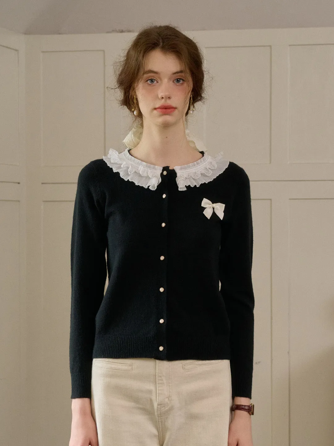 Minimalist Stitching ??Final Sale??Ruby Lace Lapel Contrasting Bow Cardigan