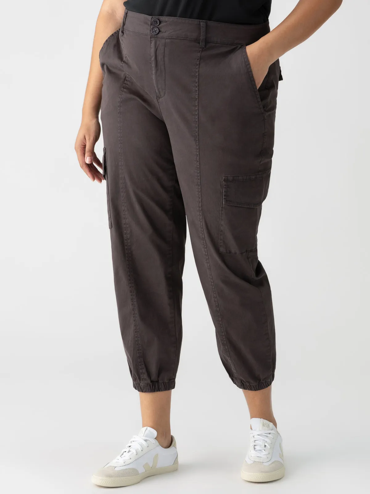 Unisex style Performance Wear Rebel Standard Rise Pant Obsidian Extended Sizing
