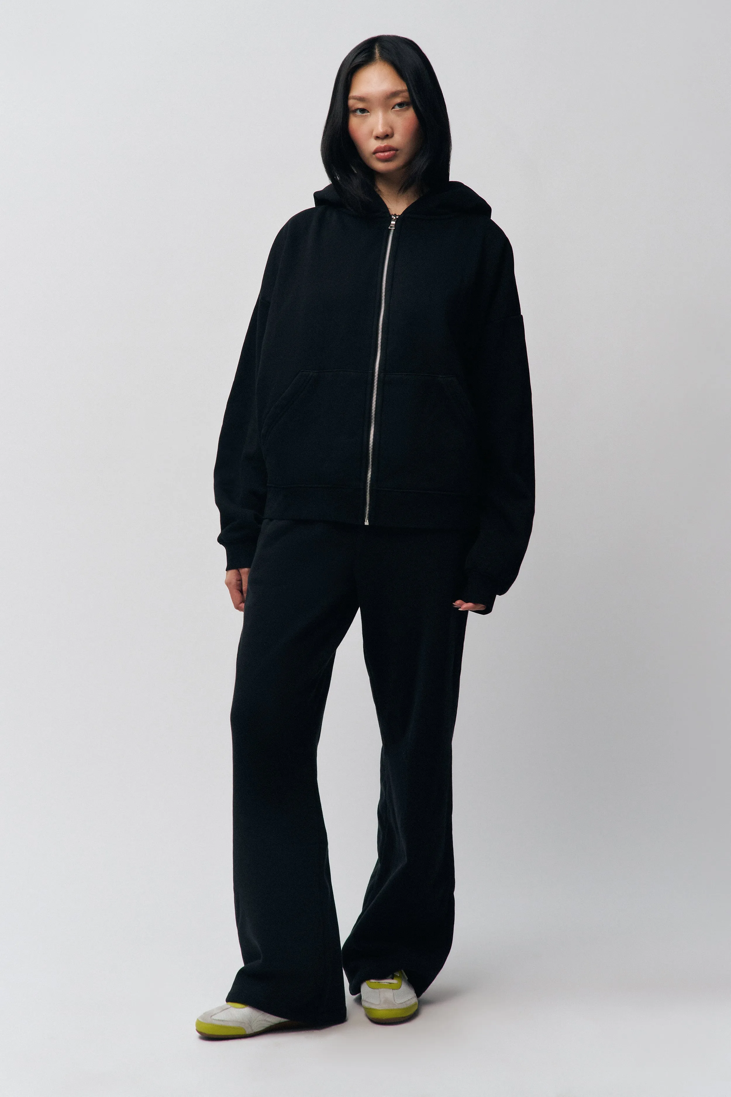 Relaxed Drawstring Sweatpant Durable Activewear