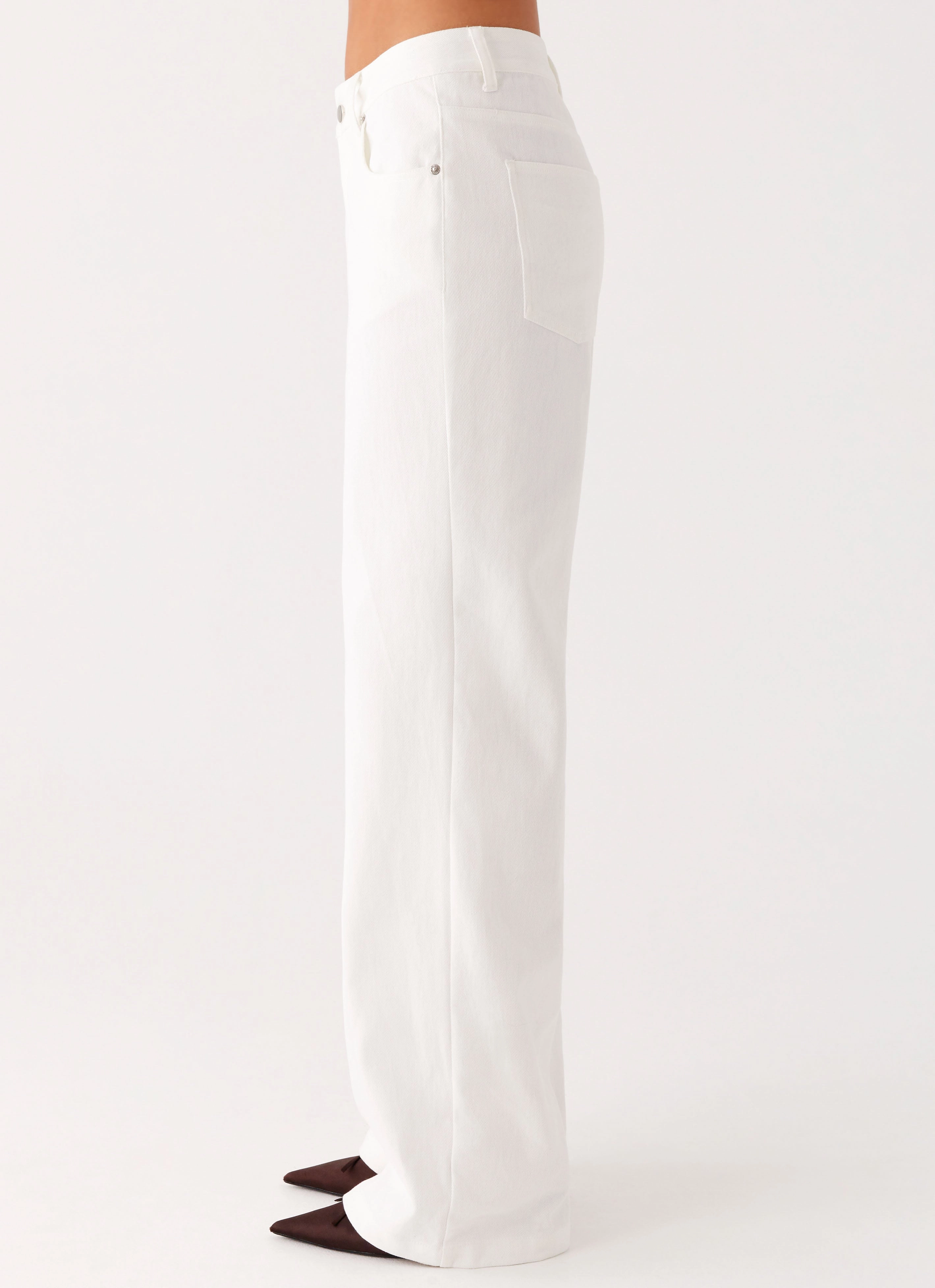 Back Again Straight Leg Denim Jeans - White comfortable length