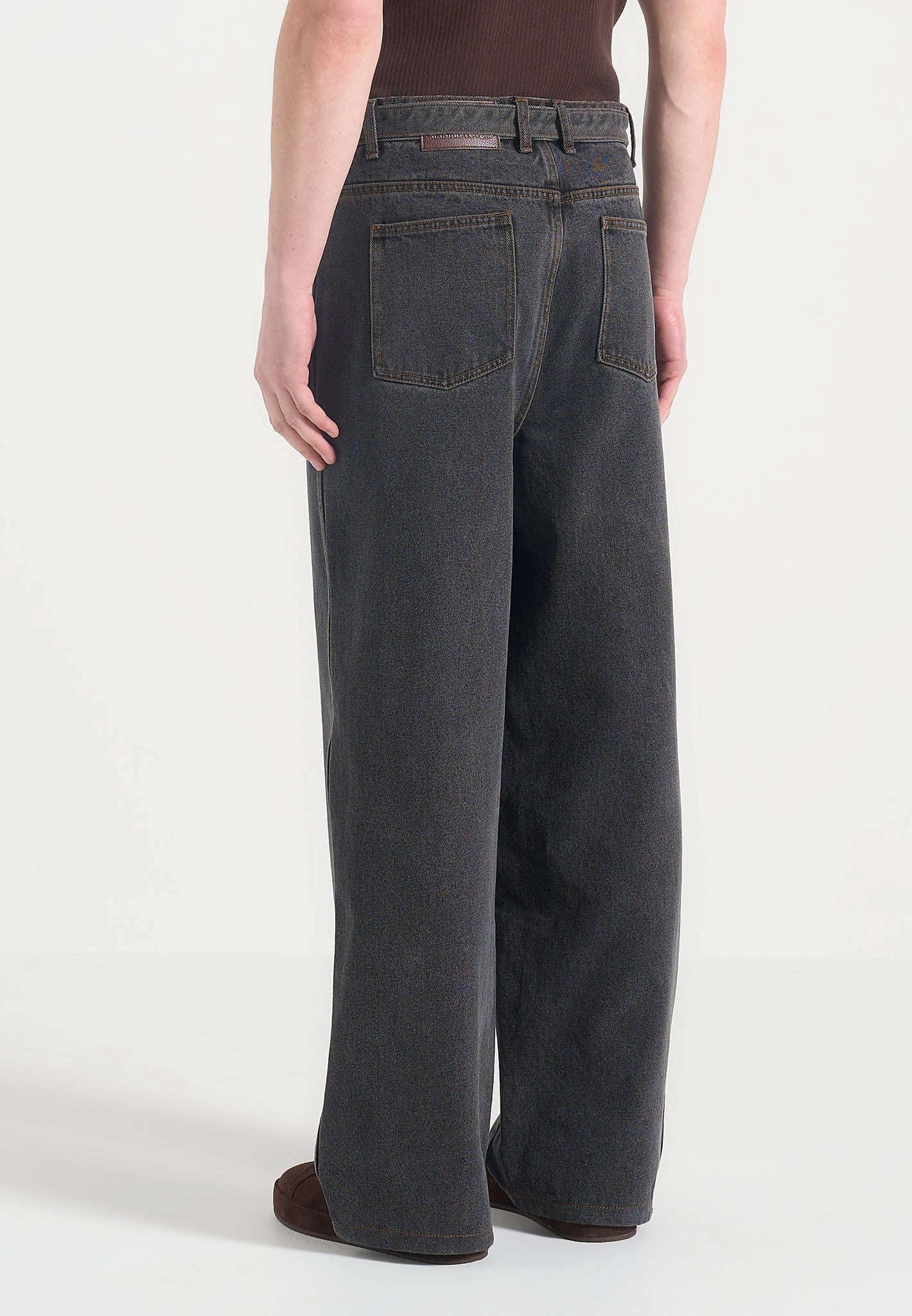 Weekend Warrior Elegant Adam -  Wide Leg Belted Jeans - Black Wash