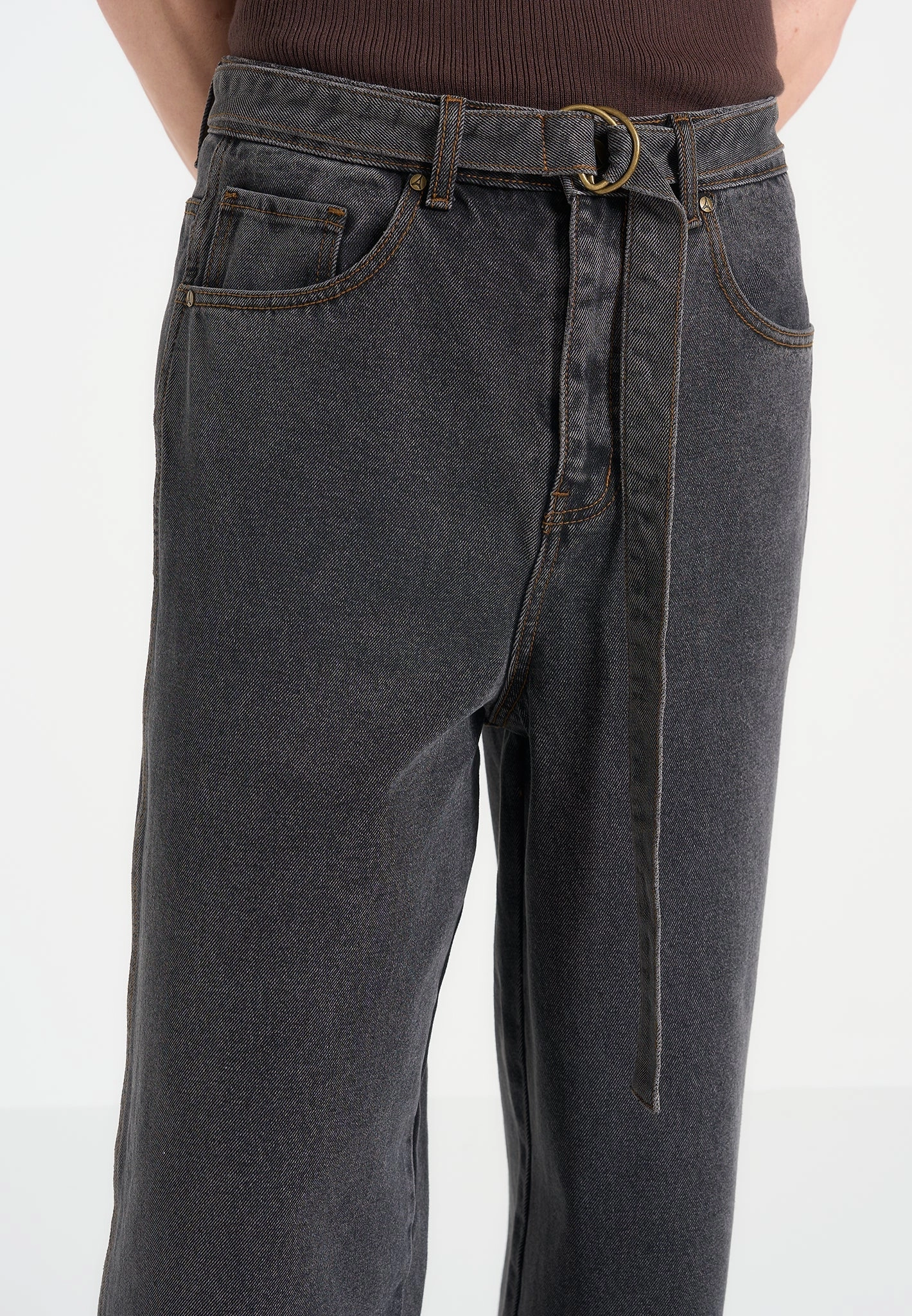 Adam -  Wide Leg Belted Jeans - Black Wash Casual Essentials