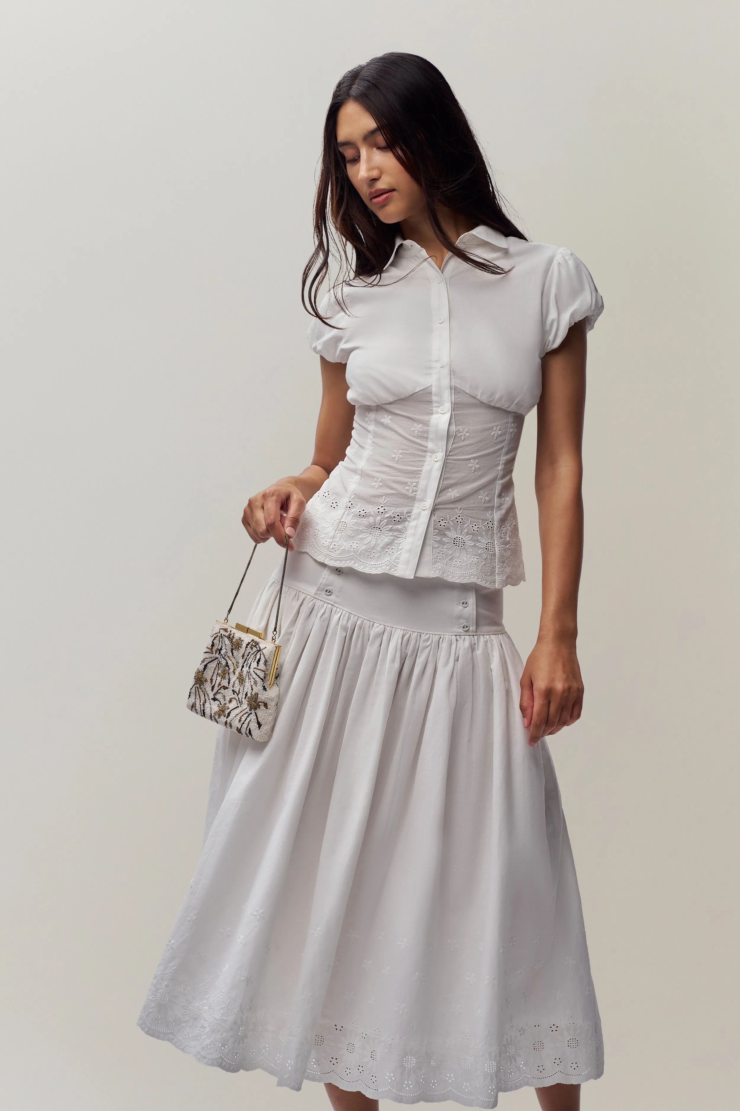 Comfortable Look Rinka Embroidered Blouse