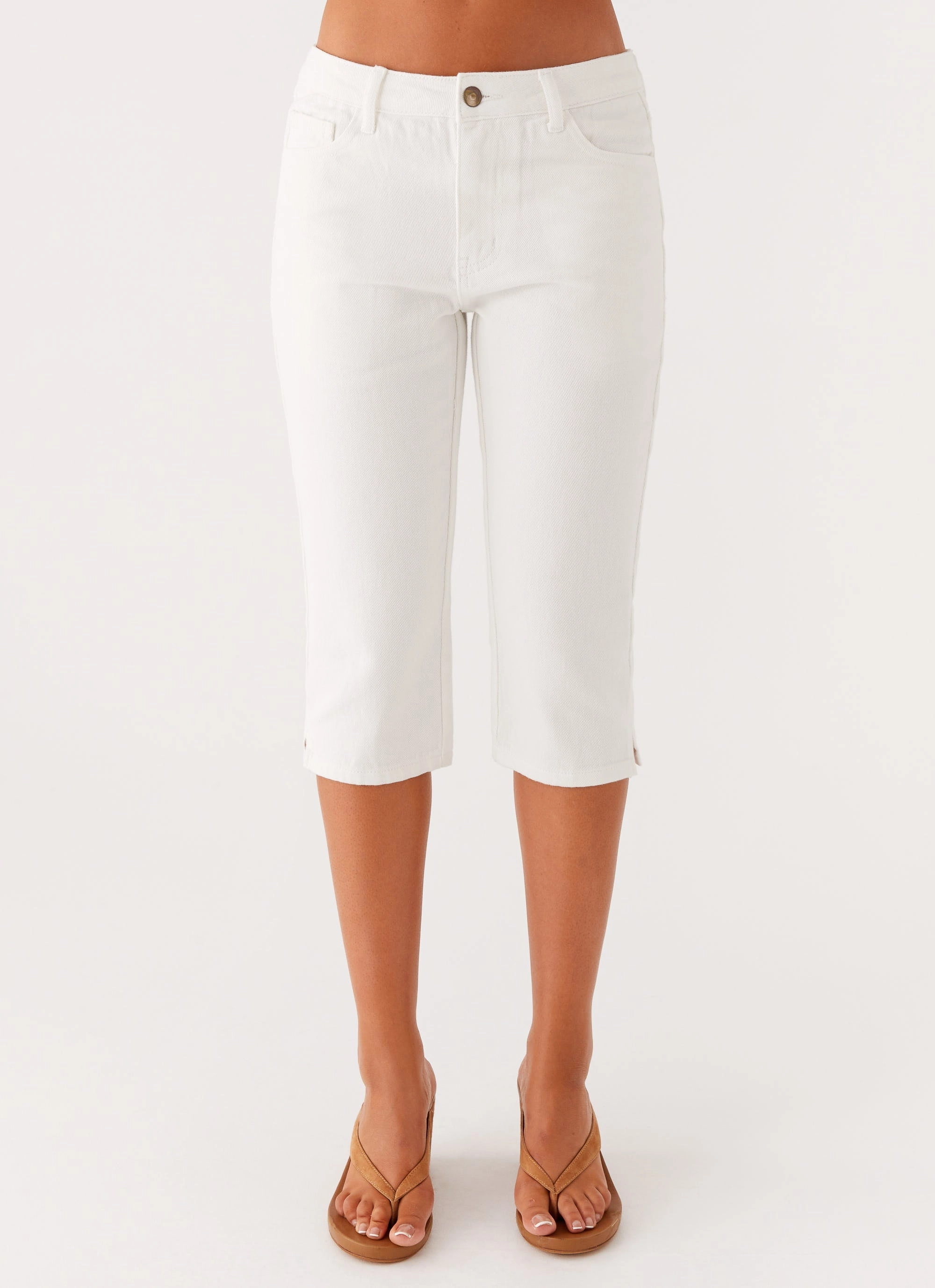 Rocco Denim Capri Pants - Off White Beach Day Brunch Outfit Elegant Spring Attire