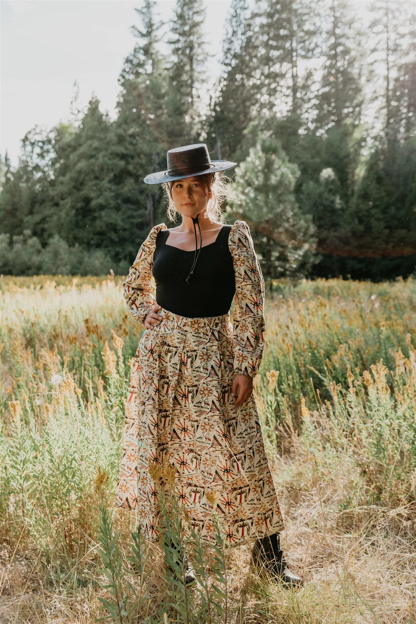 Rue Skirt in Cotton Tarot Lightweight Fit Chic Design