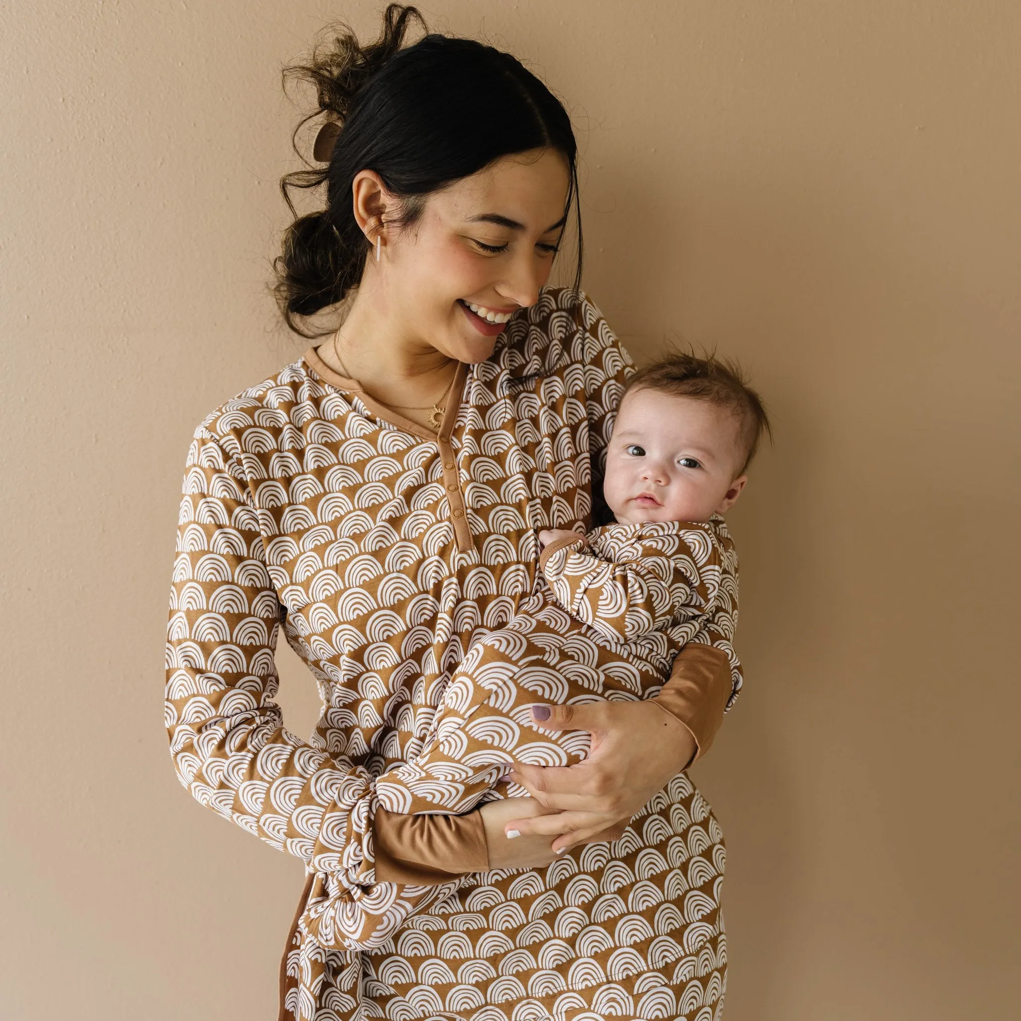 Rust Rainbows Women's Pajama Top