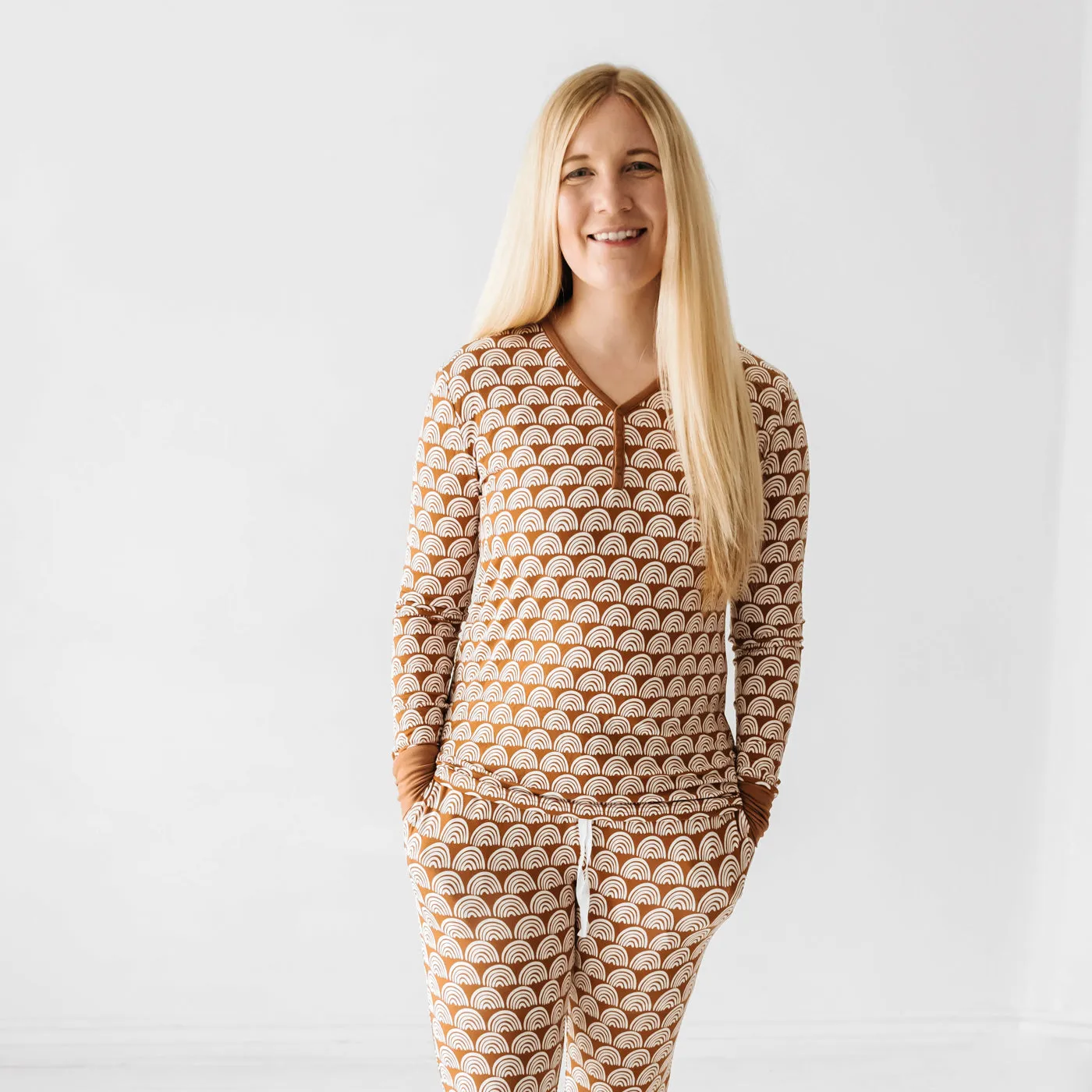 Rust Rainbows Women's Pajama Top