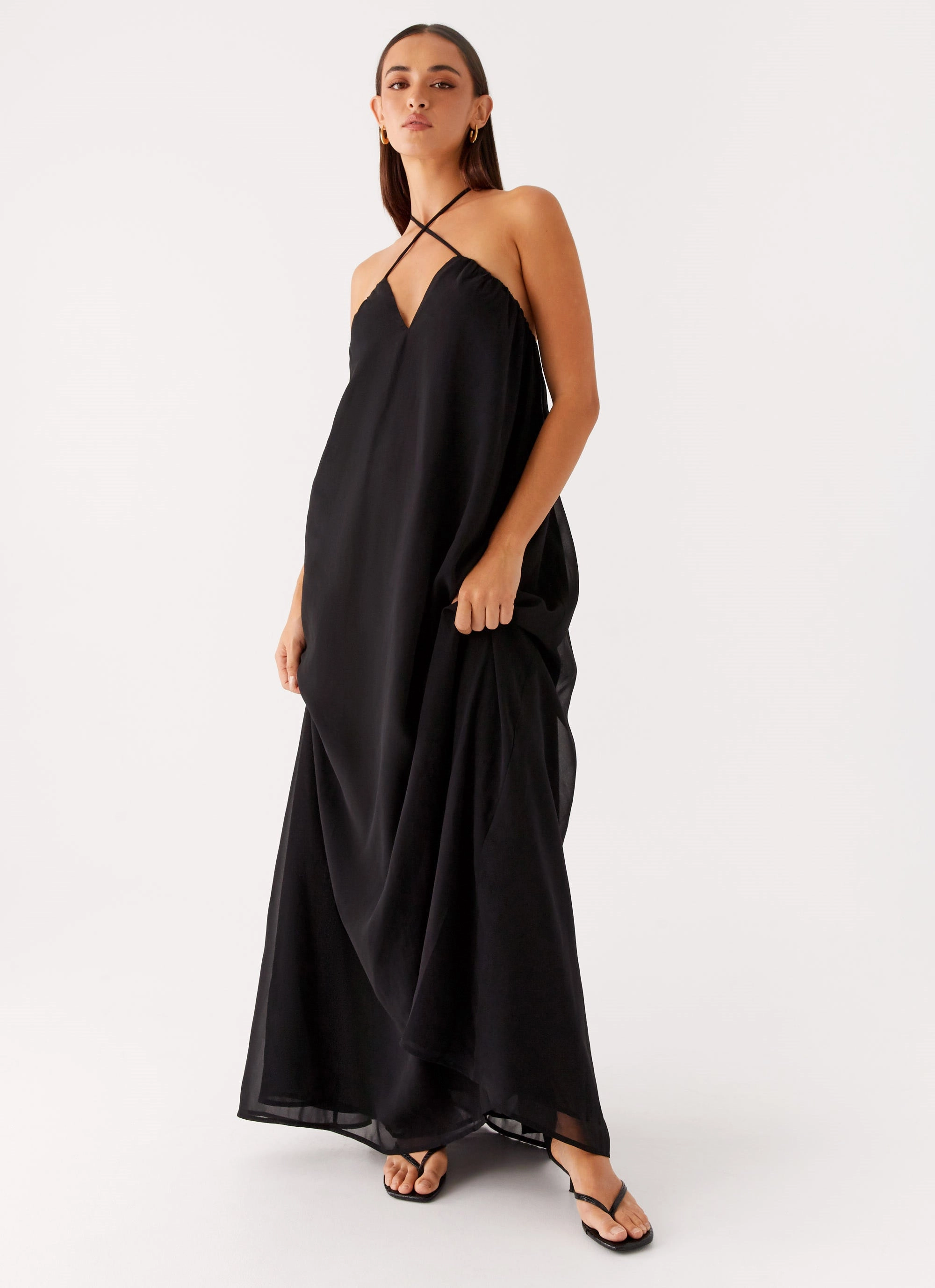 Saba Maxi Dress - Black Soft Balance urban vibe