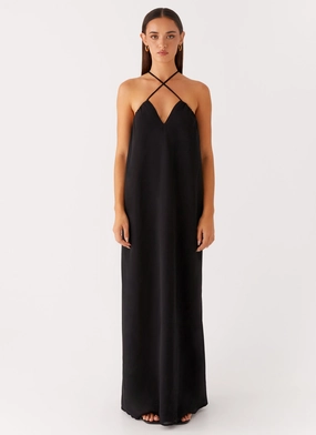 Petite Chic Saba Maxi Dress - Black